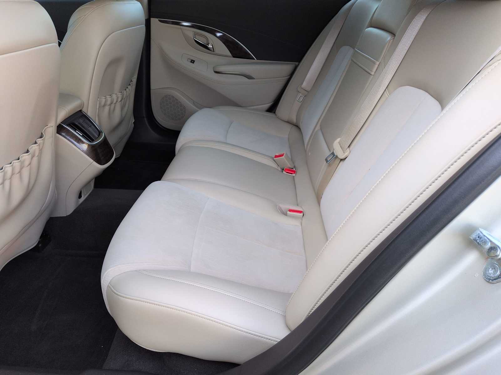 Thumbnail: 2015 Buick LaCrosse - 19