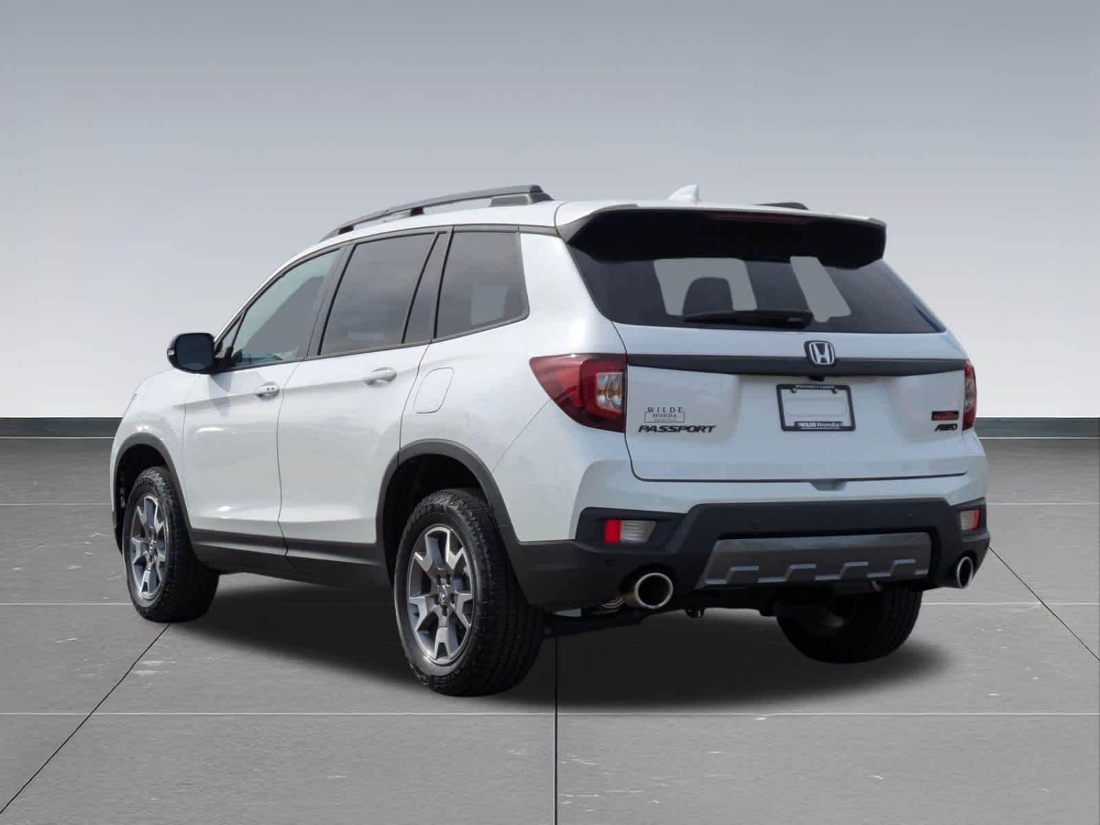 2023 Honda Passport TrailSport photo 4