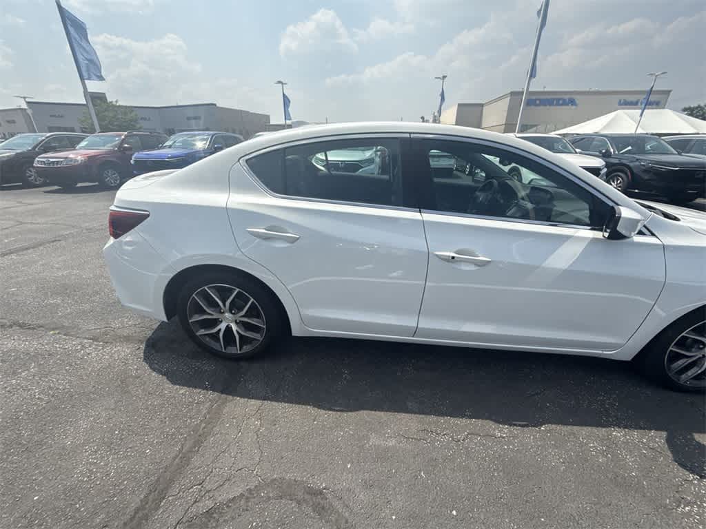Thumbnail: 2019 Acura ILX - 7