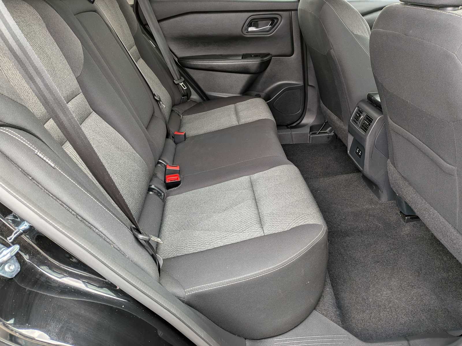 Thumbnail: 2025 Nissan Rogue - 19