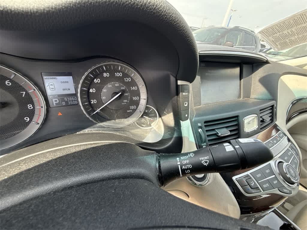 Thumbnail: 2012 INFINITI M56 - 25