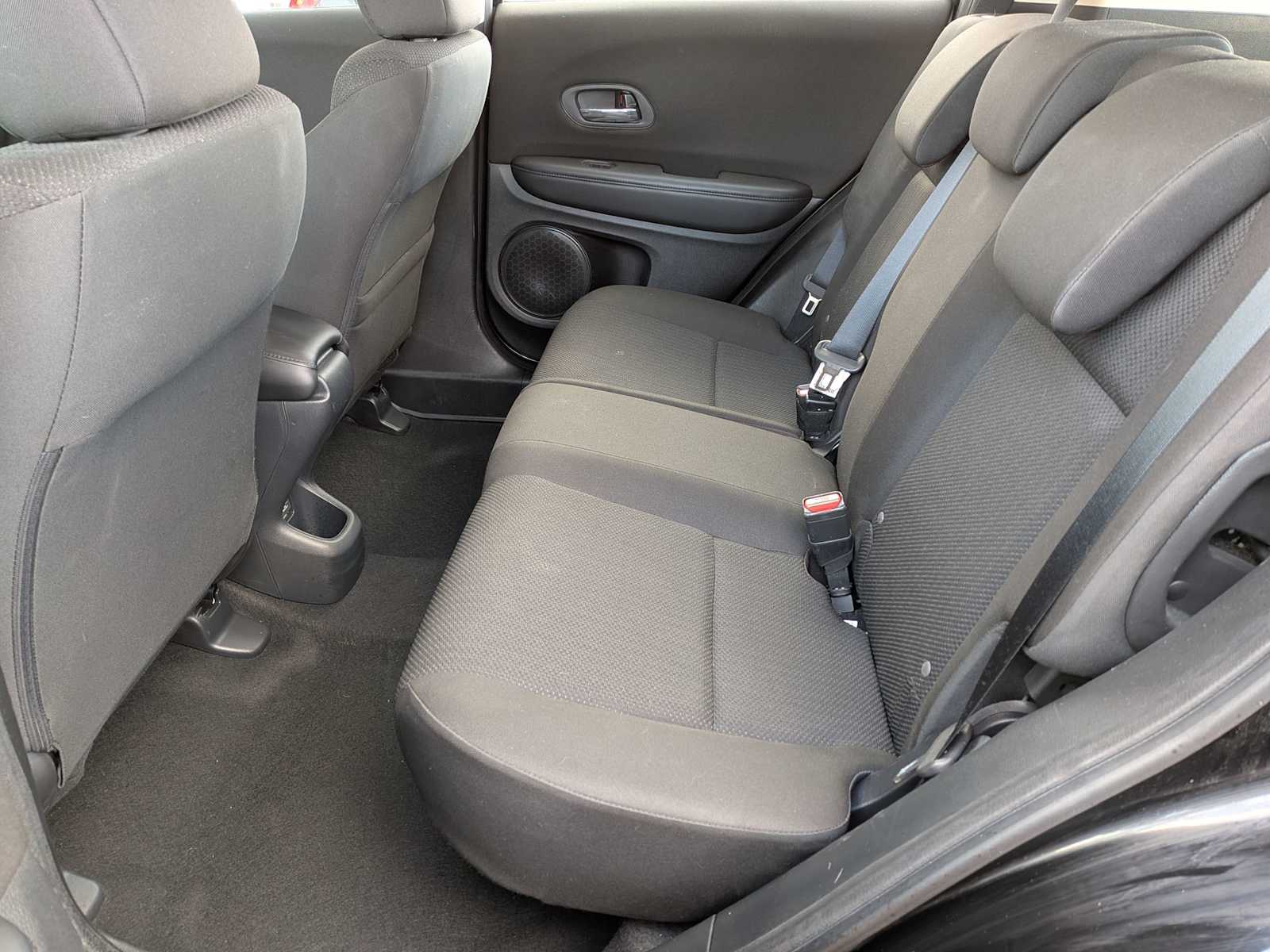 Thumbnail: 2017 Honda HR-V - 17