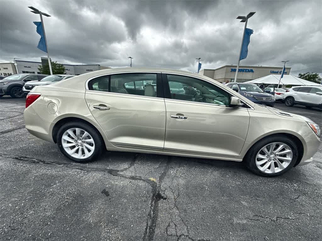Thumbnail: 2016 Buick LaCrosse - 7