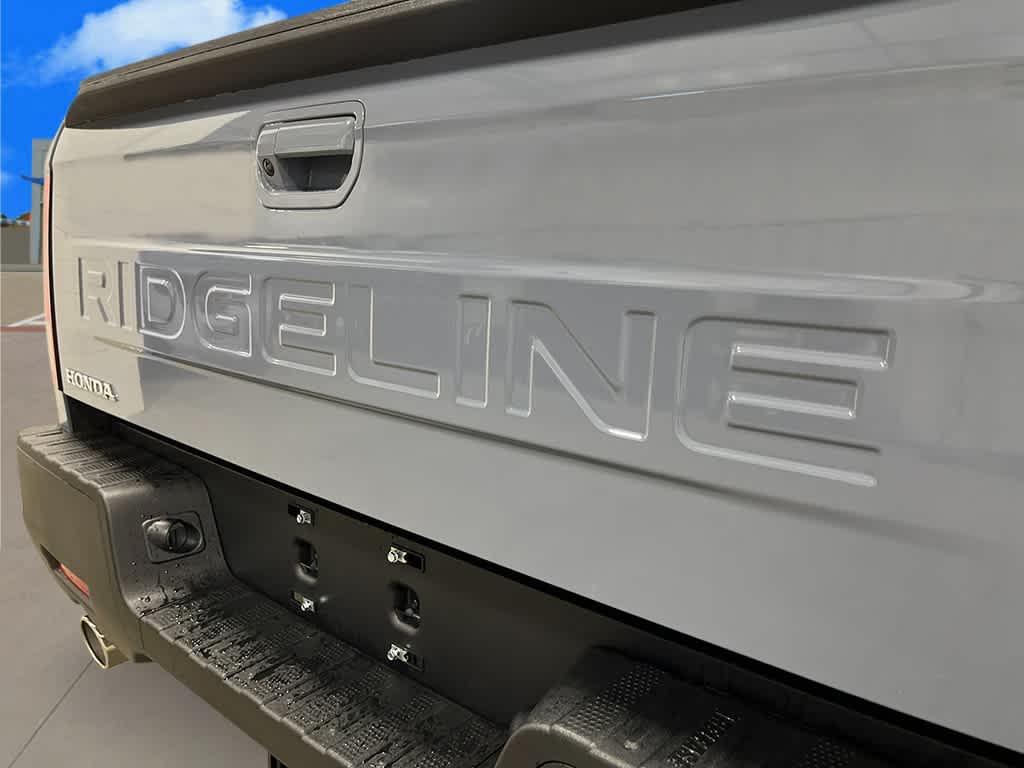Thumbnail: 2026 Honda Ridgeline - 6