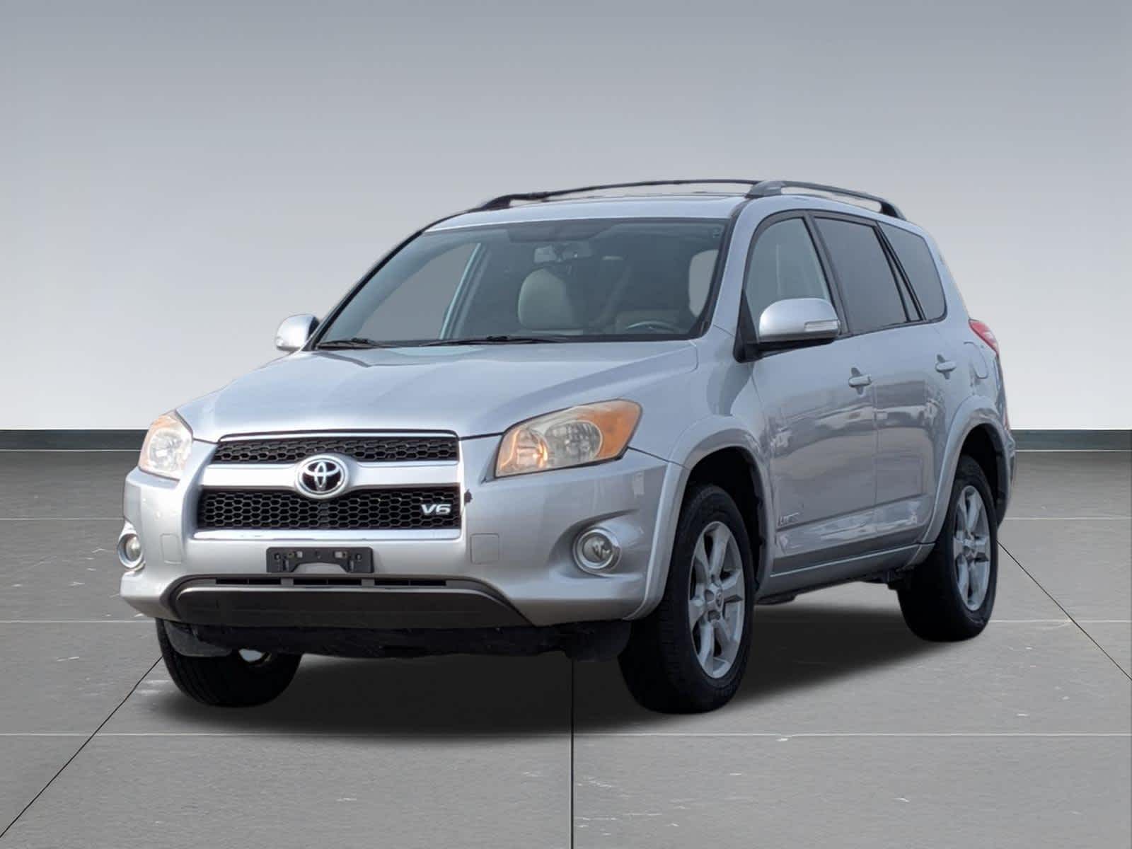 Thumbnail: 2011 Toyota RAV4 - 7