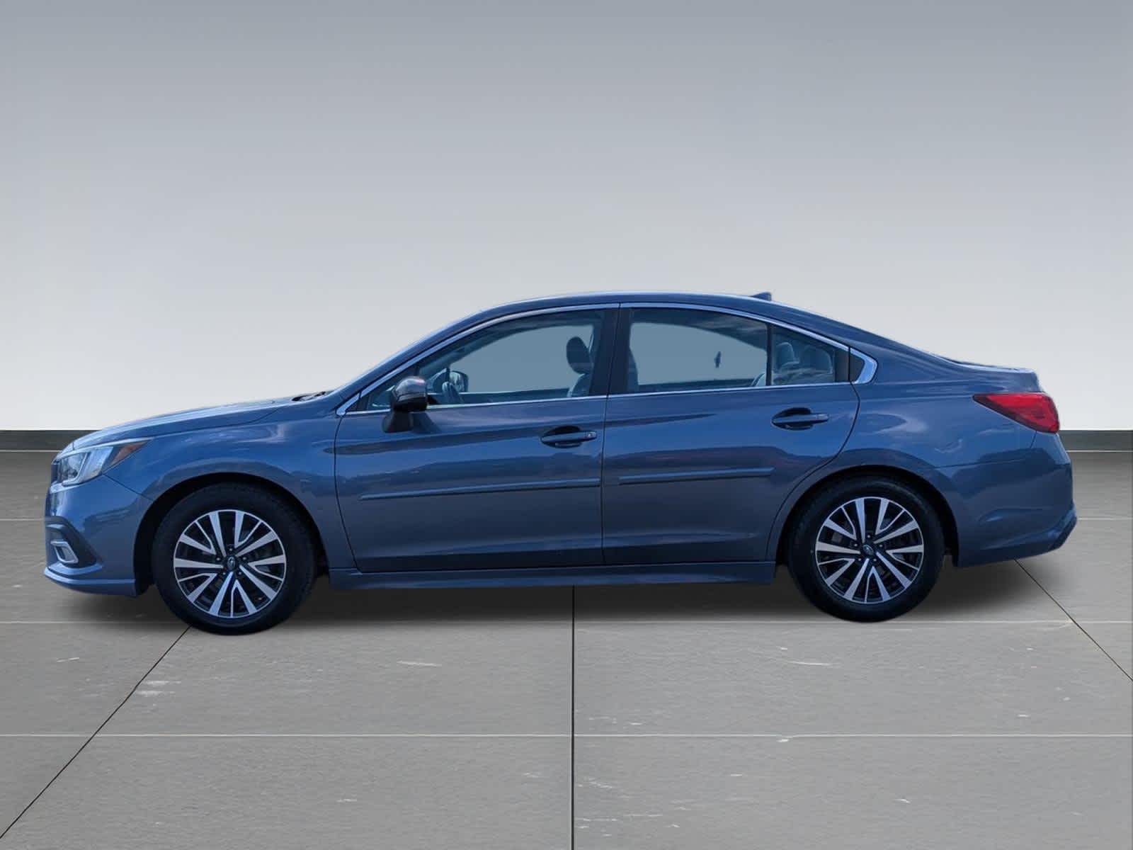 Thumbnail: 2018 Subaru Legacy - 2