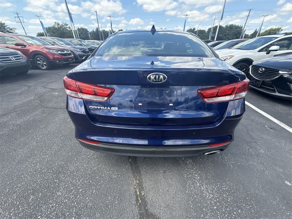 Thumbnail: 2018 Kia Optima - 12