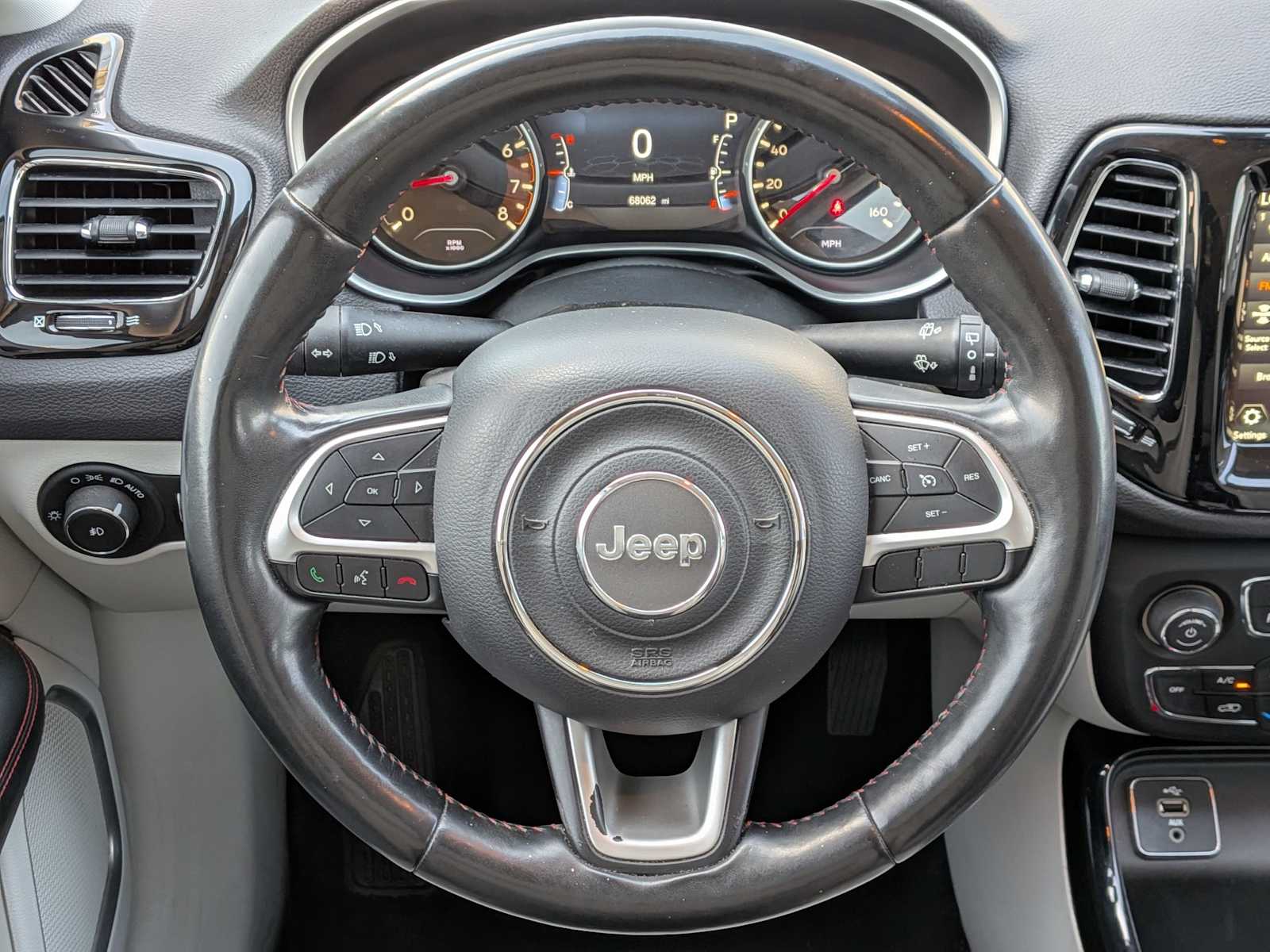 Thumbnail: 2018 Jeep Compass - 24