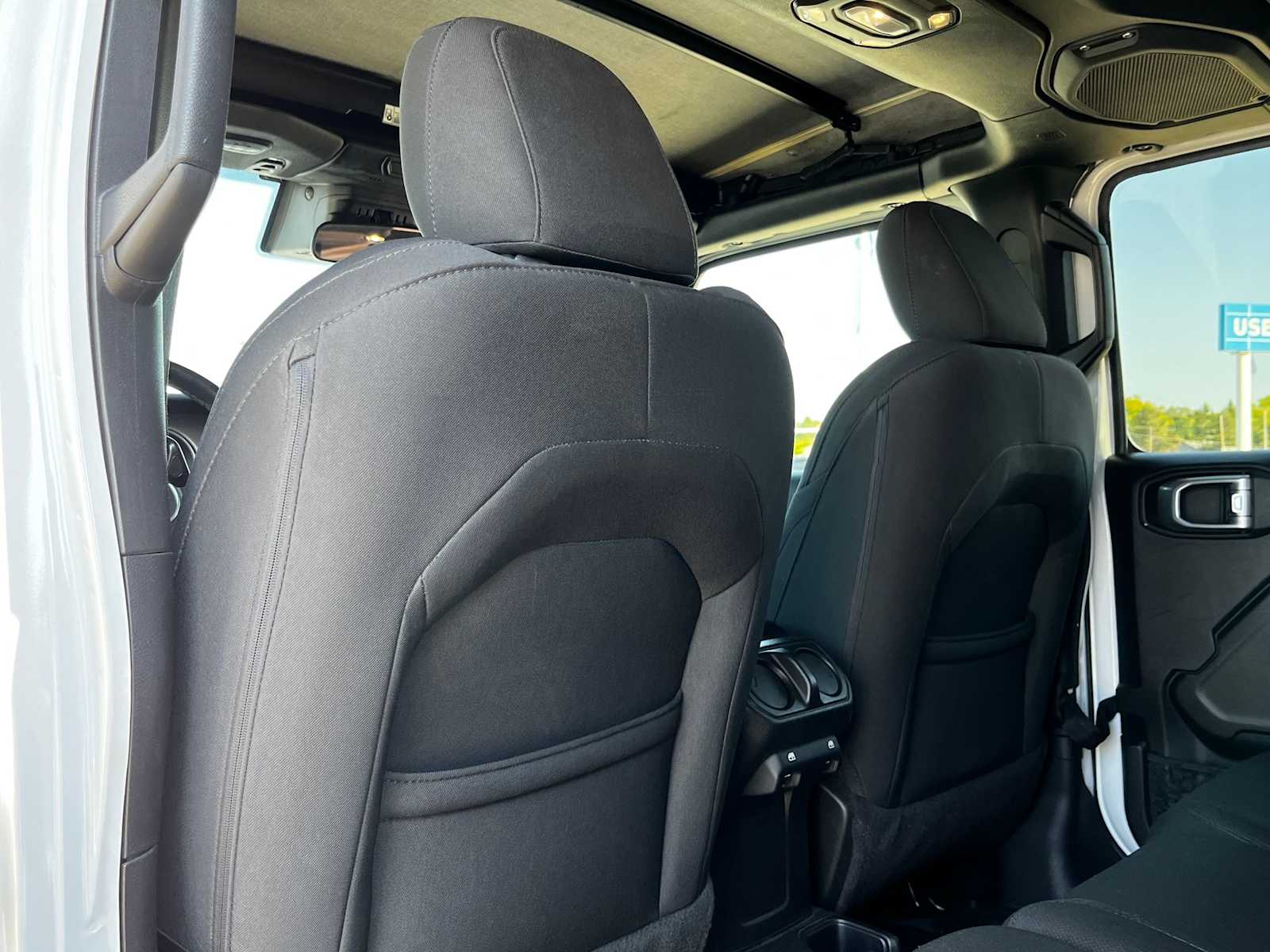 Thumbnail: 2021 Jeep Wrangler - 16