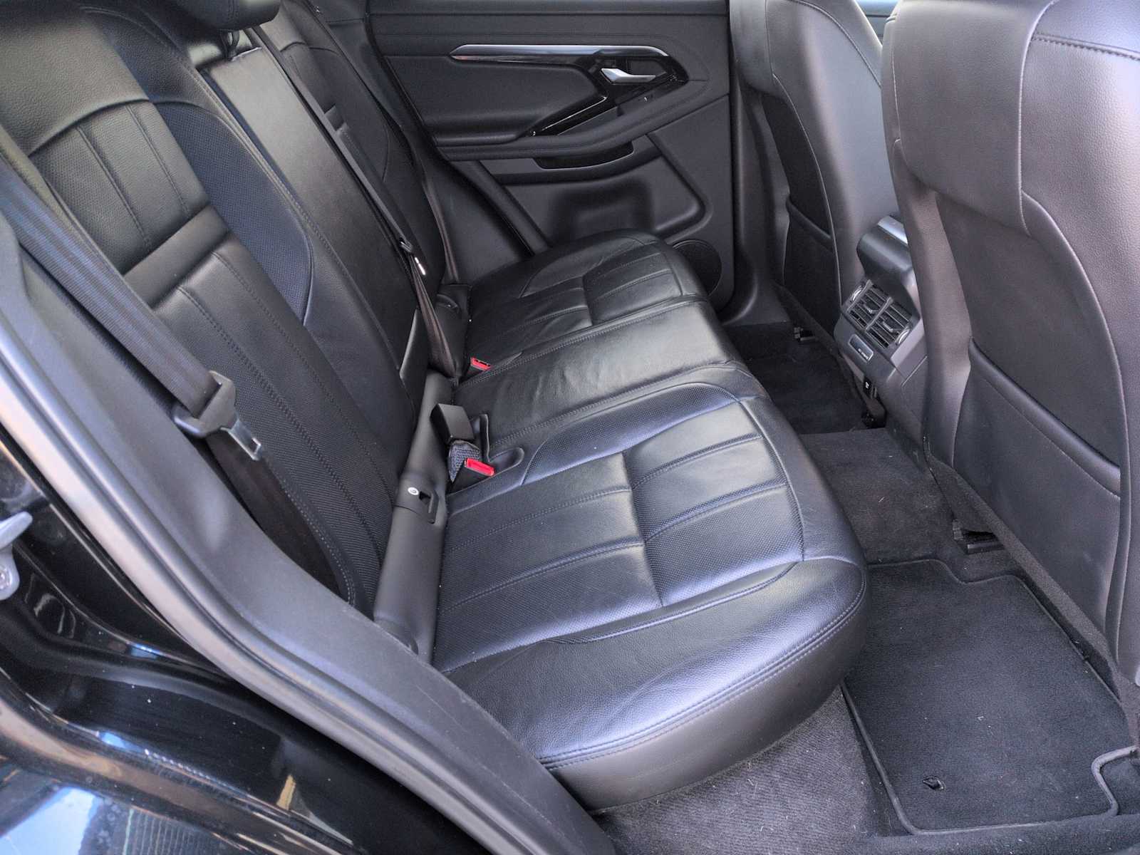 Thumbnail: 2020 Land Rover Range Rover Evoque - 20