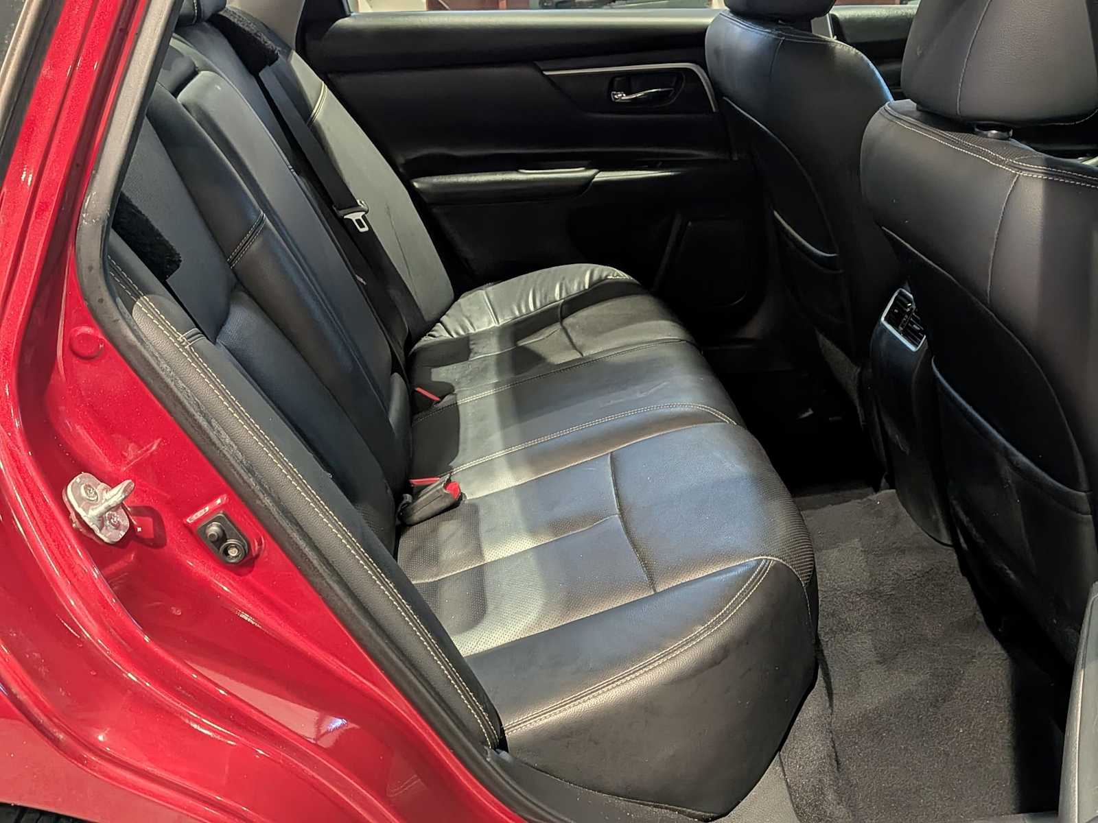 Thumbnail: 2016 Nissan Altima - 20