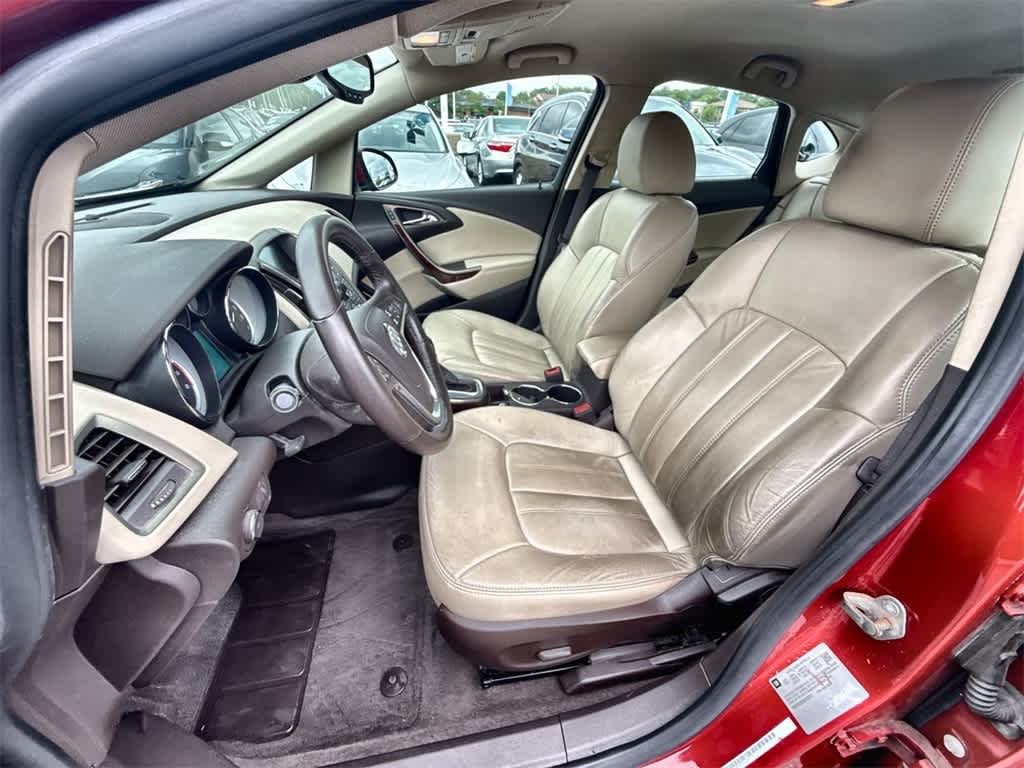 Thumbnail: 2014 Buick Verano - 15