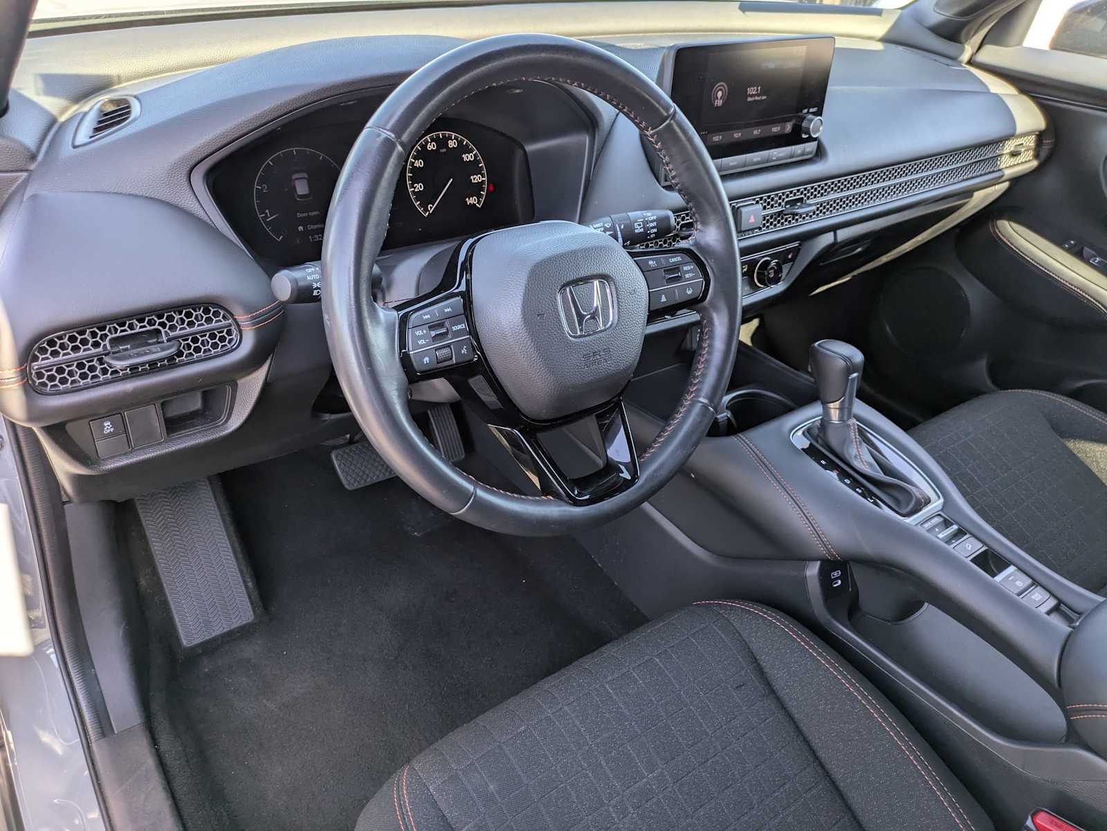 2024 Honda HR-V Sport photo 2
