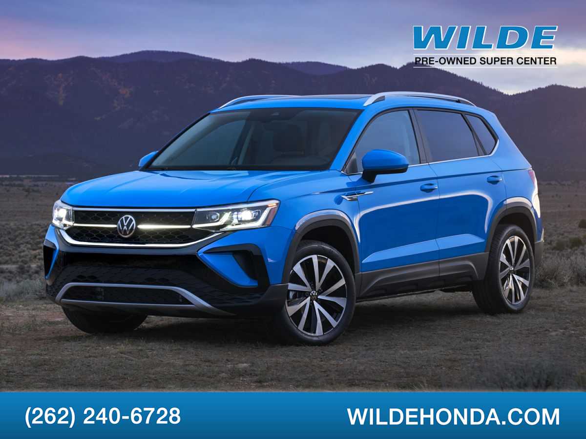 2022 Volkswagen Taos SE -
                  Waukesha, WI