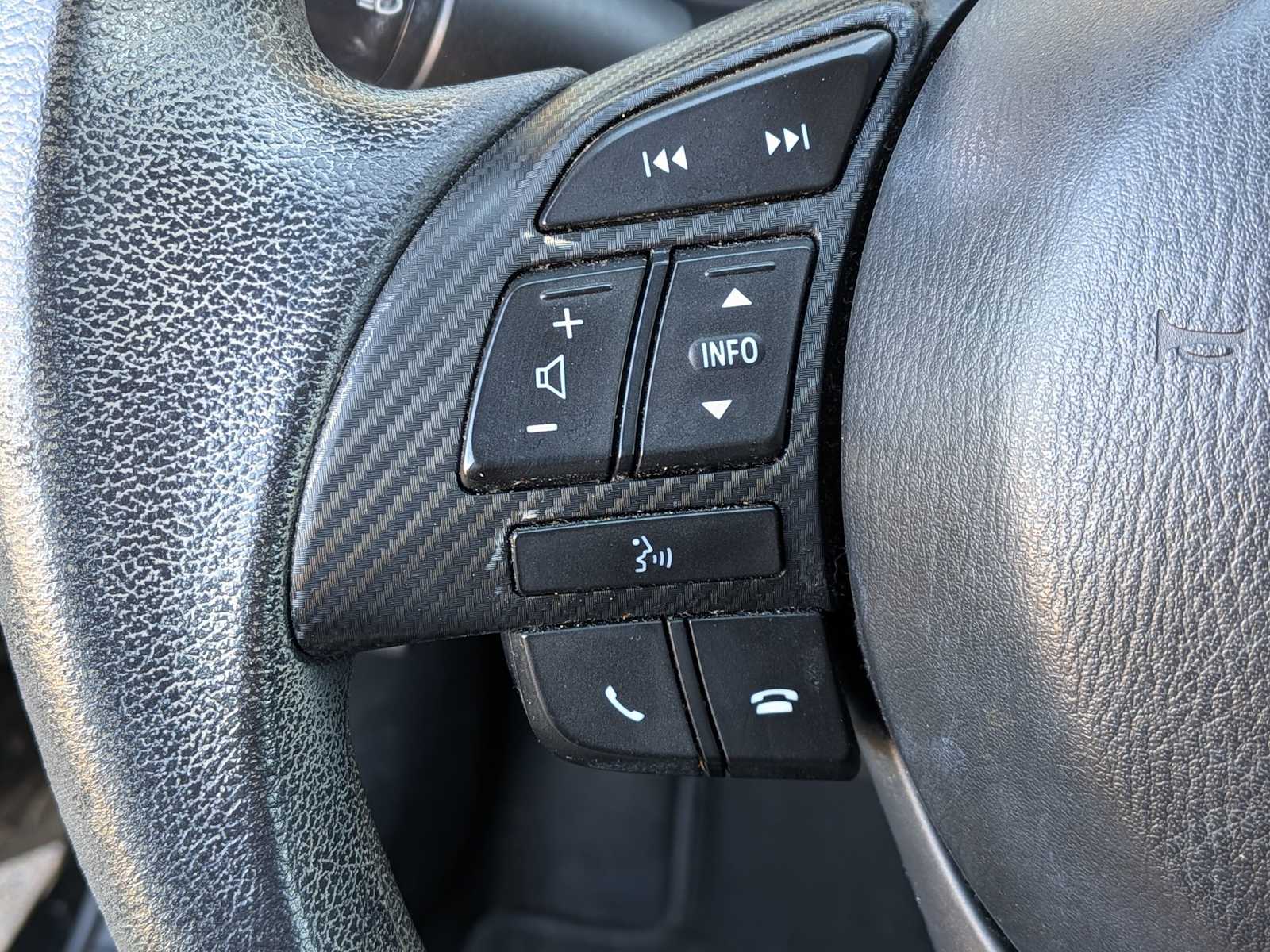 Thumbnail: 2014 Mazda Mazda3 - 20