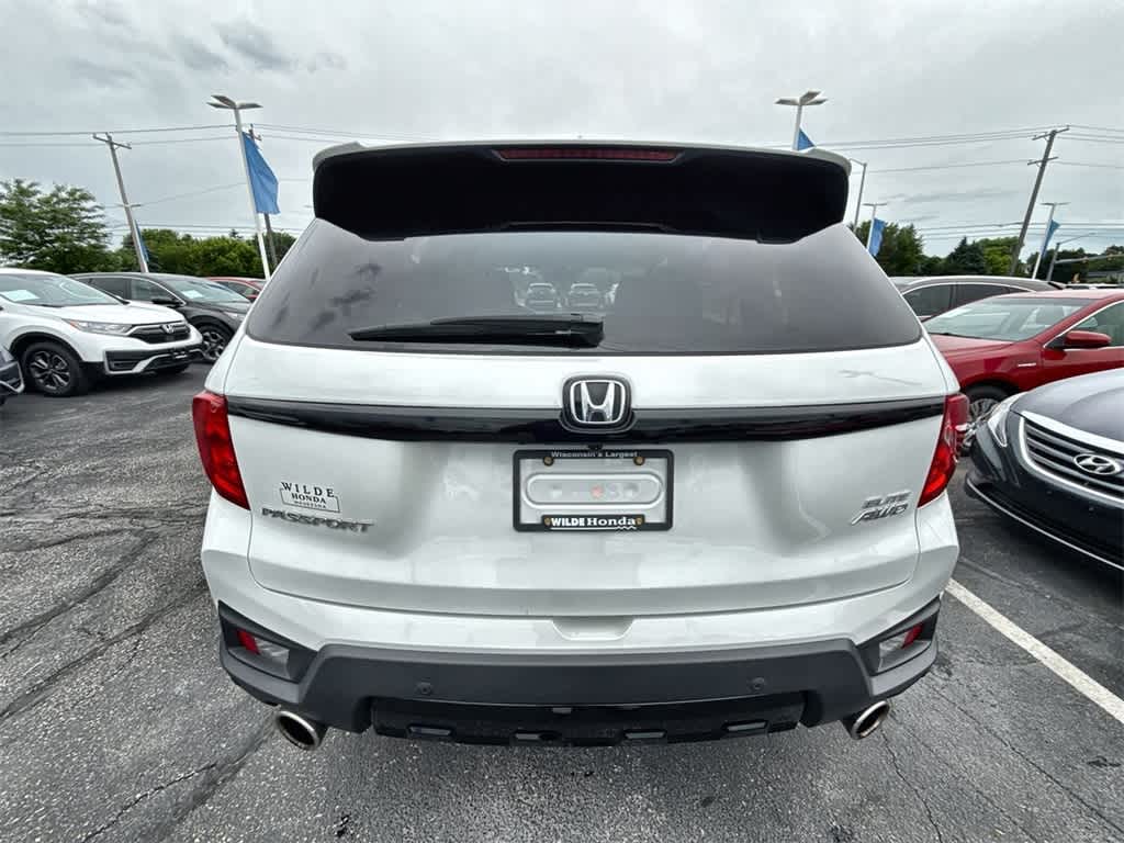 Thumbnail: 2022 Honda Passport - 12