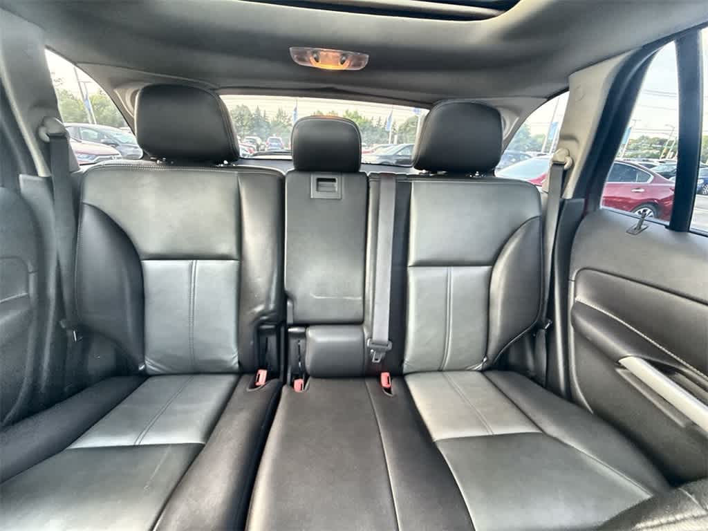 Thumbnail: 2013 Ford Edge - 19
