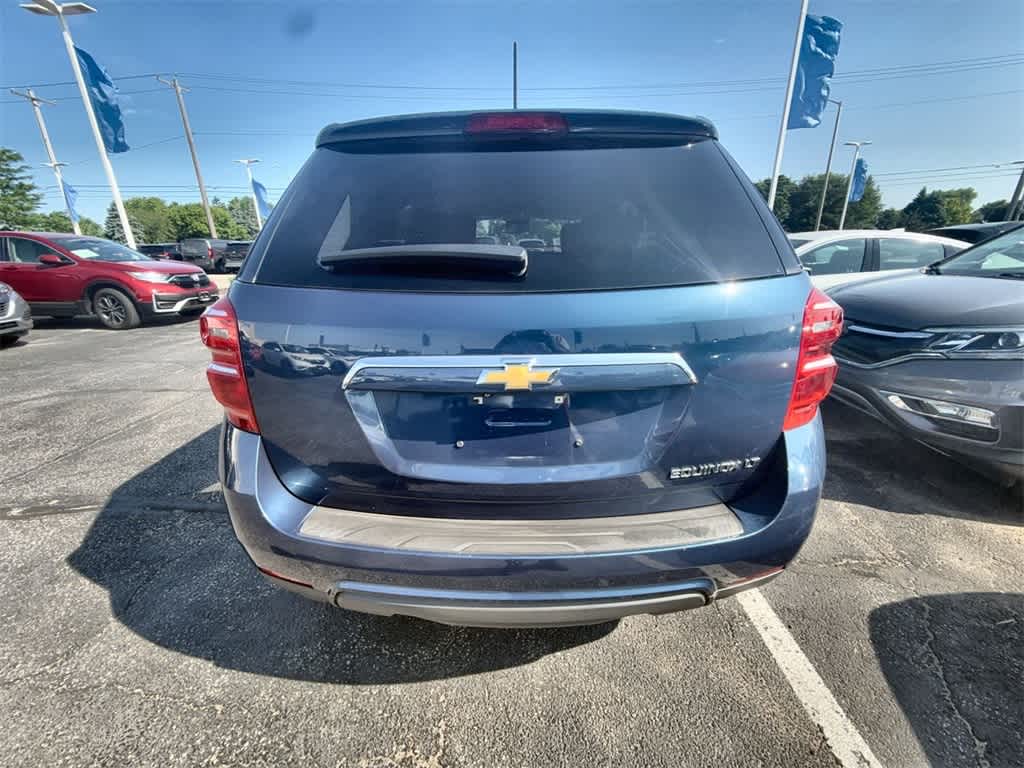 Thumbnail: 2016 Chevrolet Equinox - 11