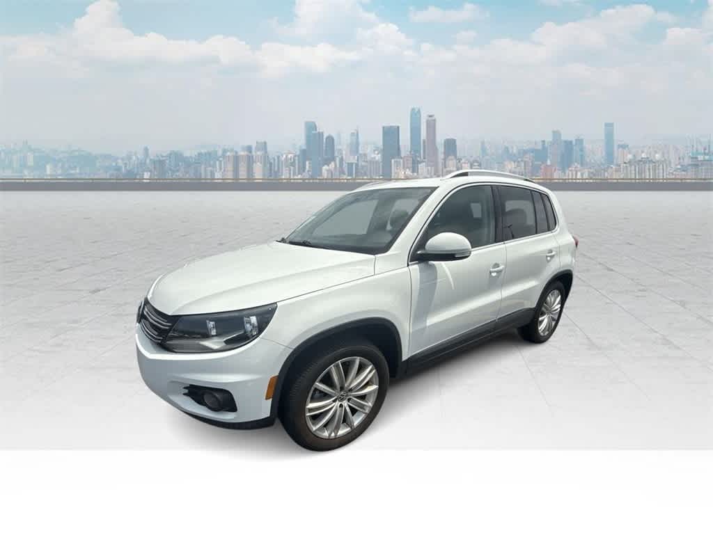 2014 Volkswagen Tiguan SEL -
                  Waukesha, WI