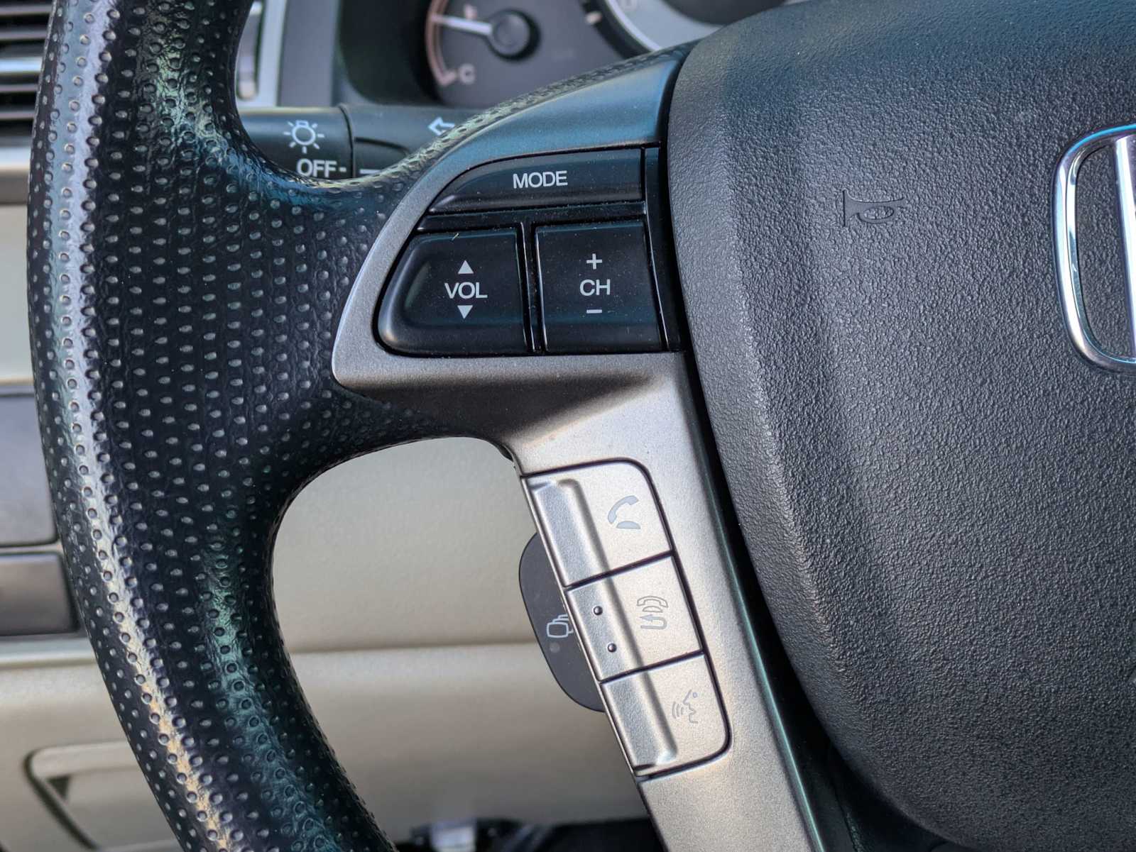 Thumbnail: 2016 Honda Odyssey - 22