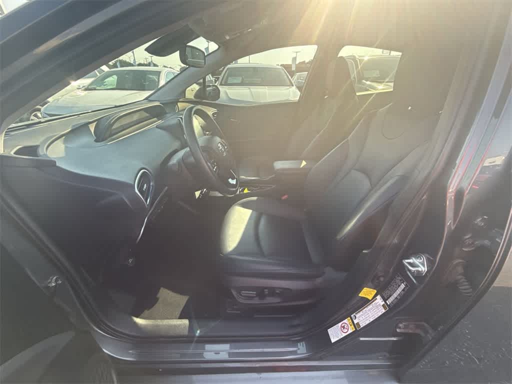Thumbnail: 2019 Toyota Prius - 2