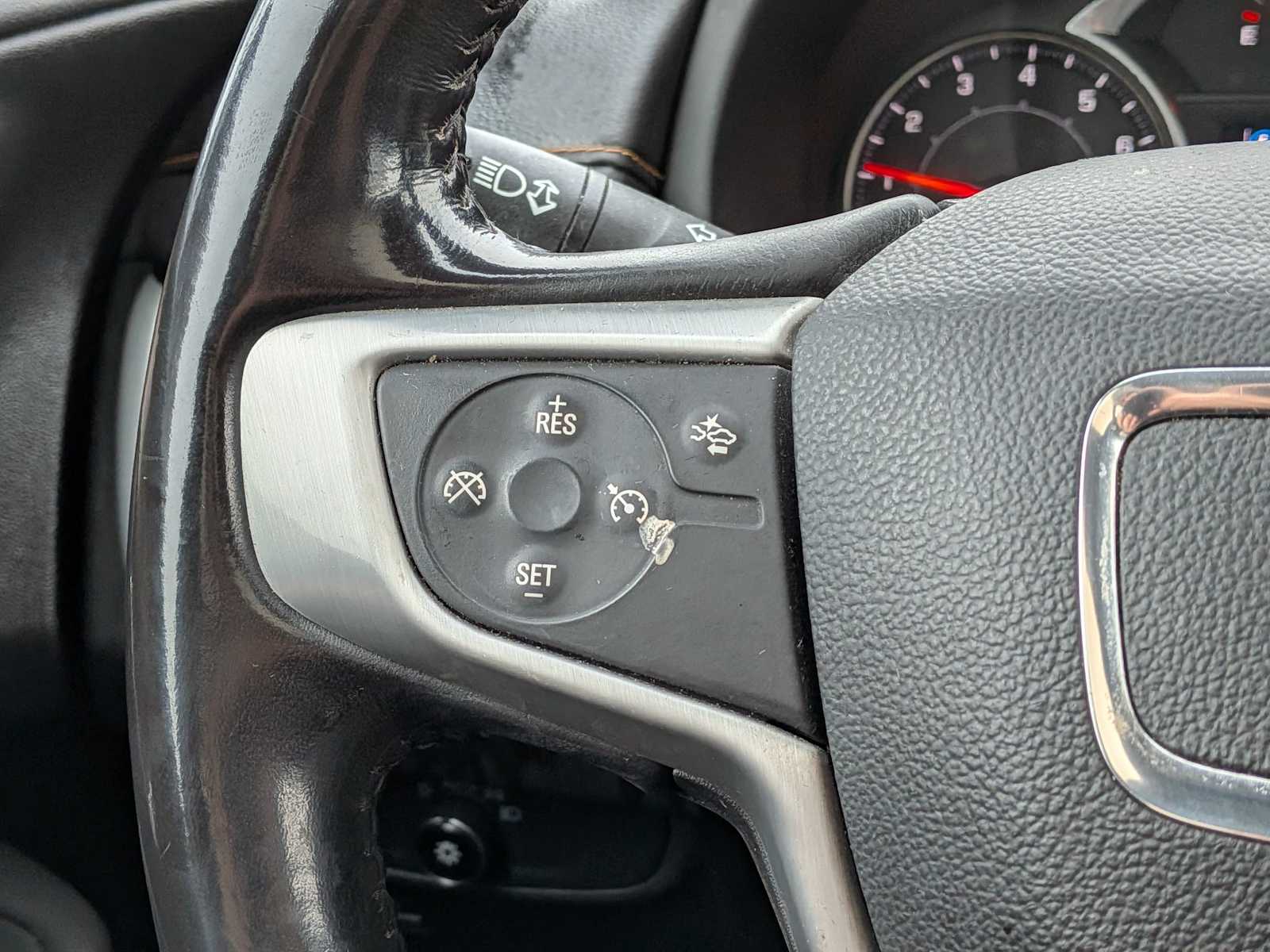 Thumbnail: 2021 GMC Terrain - 22