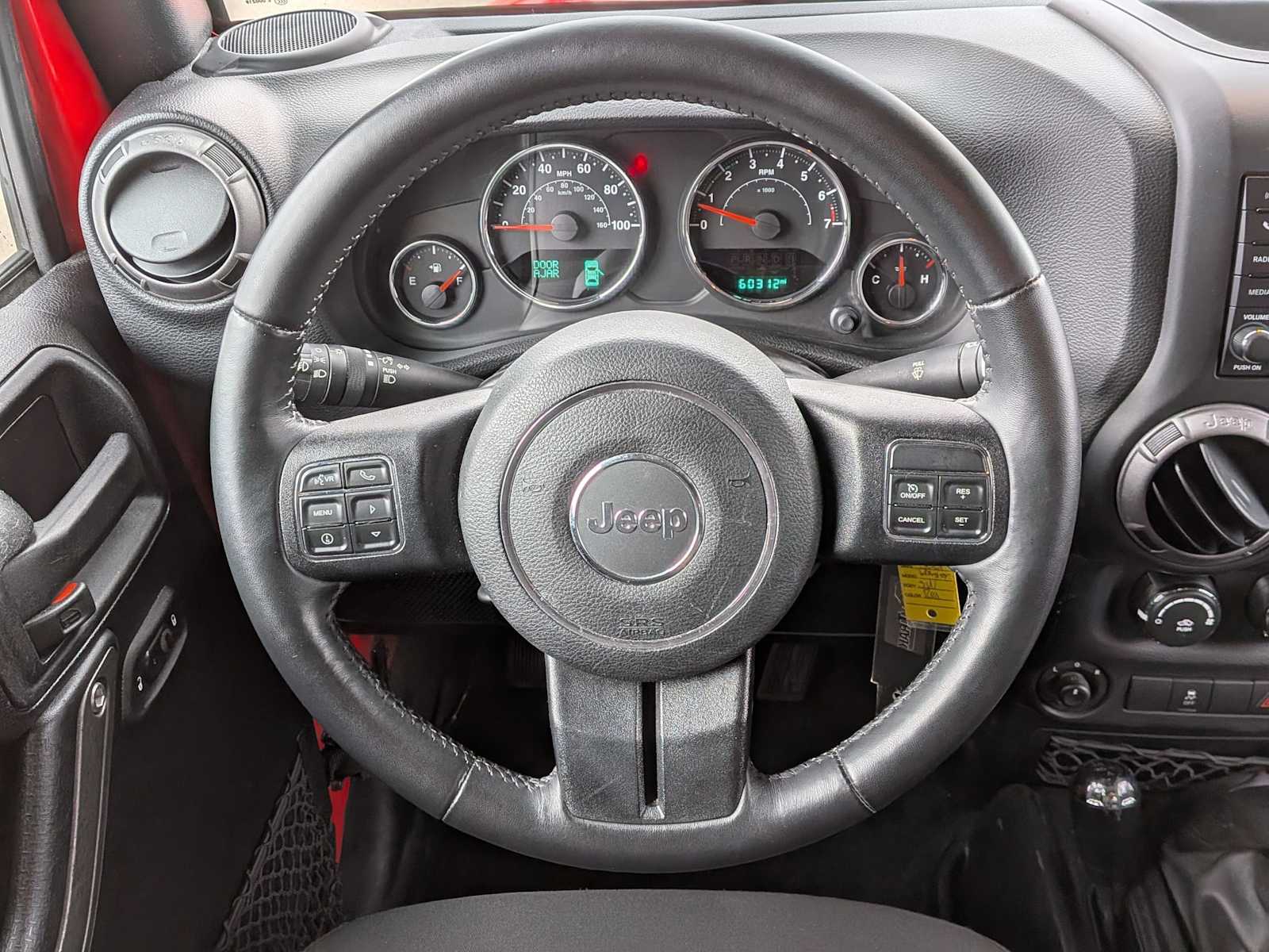 Thumbnail: 2016 Jeep Wrangler - 18