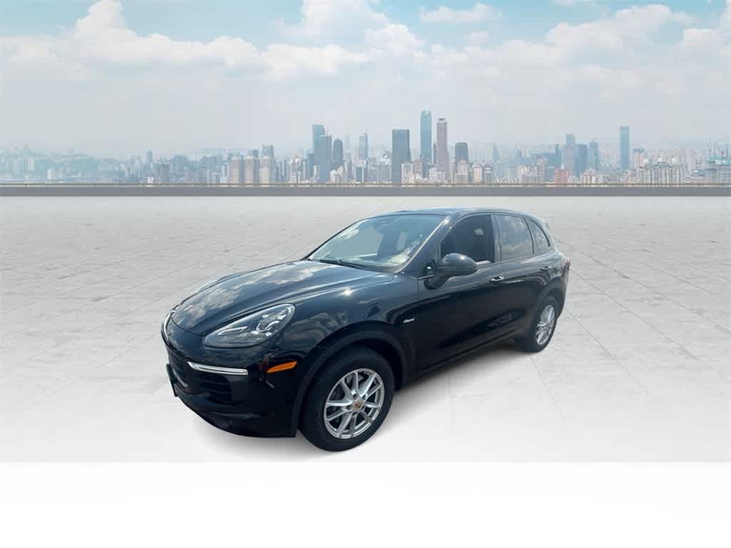 Thumbnail: 2015 Porsche Cayenne - 1