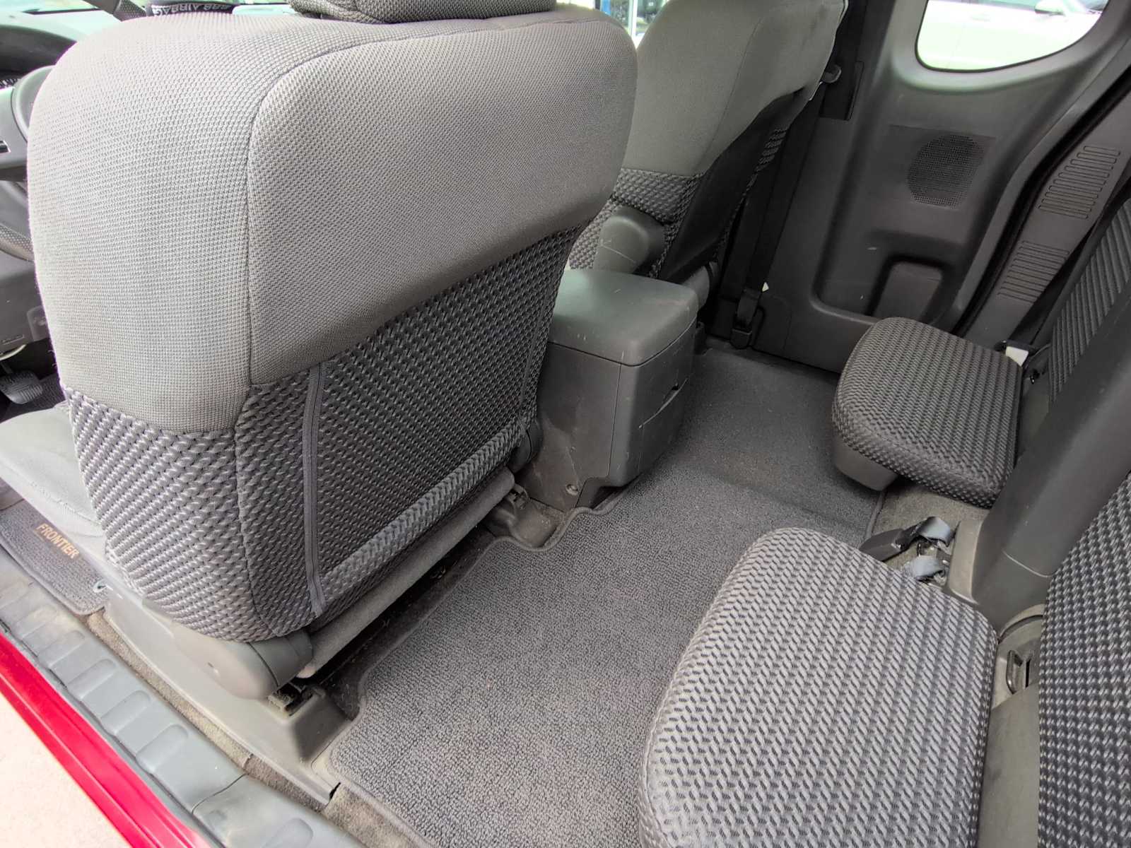 Thumbnail: 2012 Nissan Frontier - 12