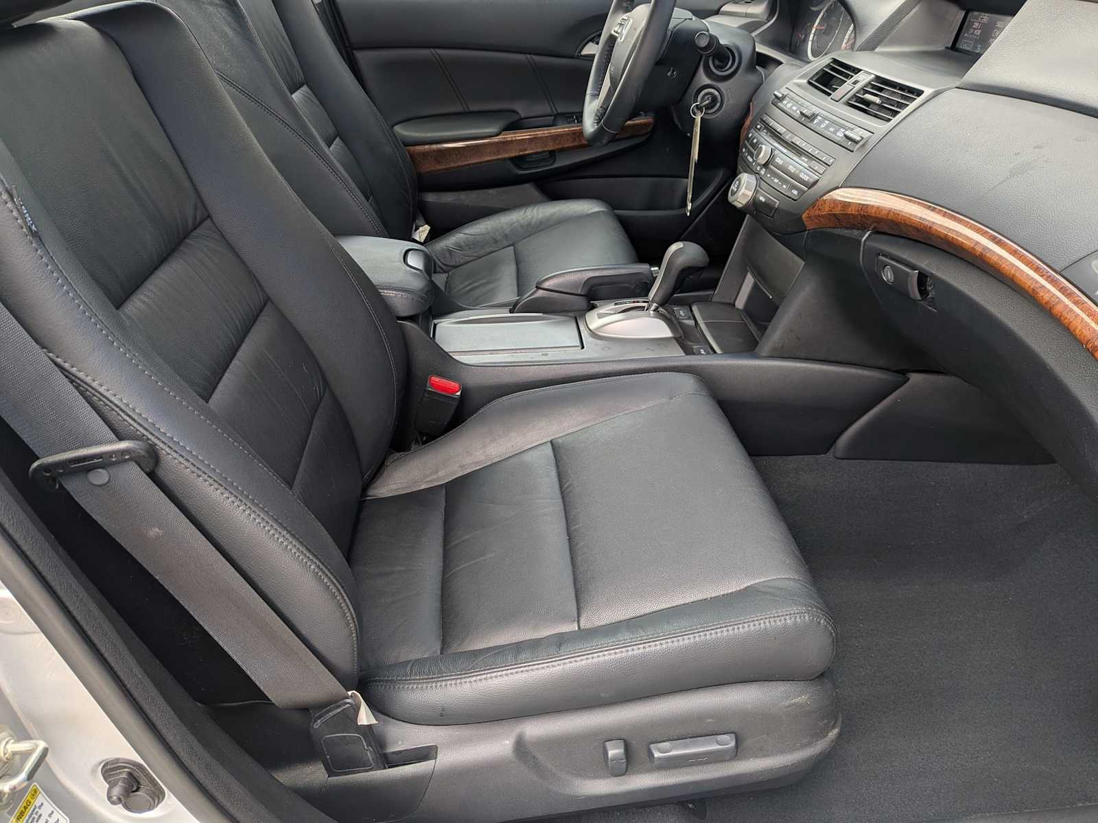 Thumbnail: 2012 Honda Accord - 19