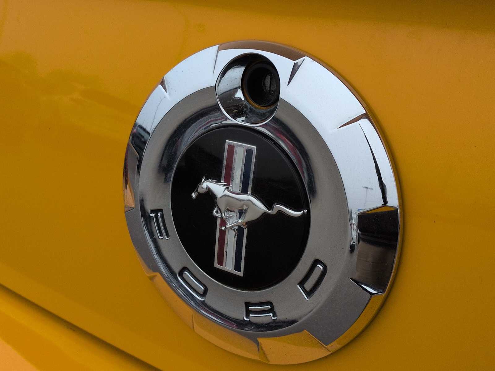 Thumbnail: 2009 Ford Mustang - 13