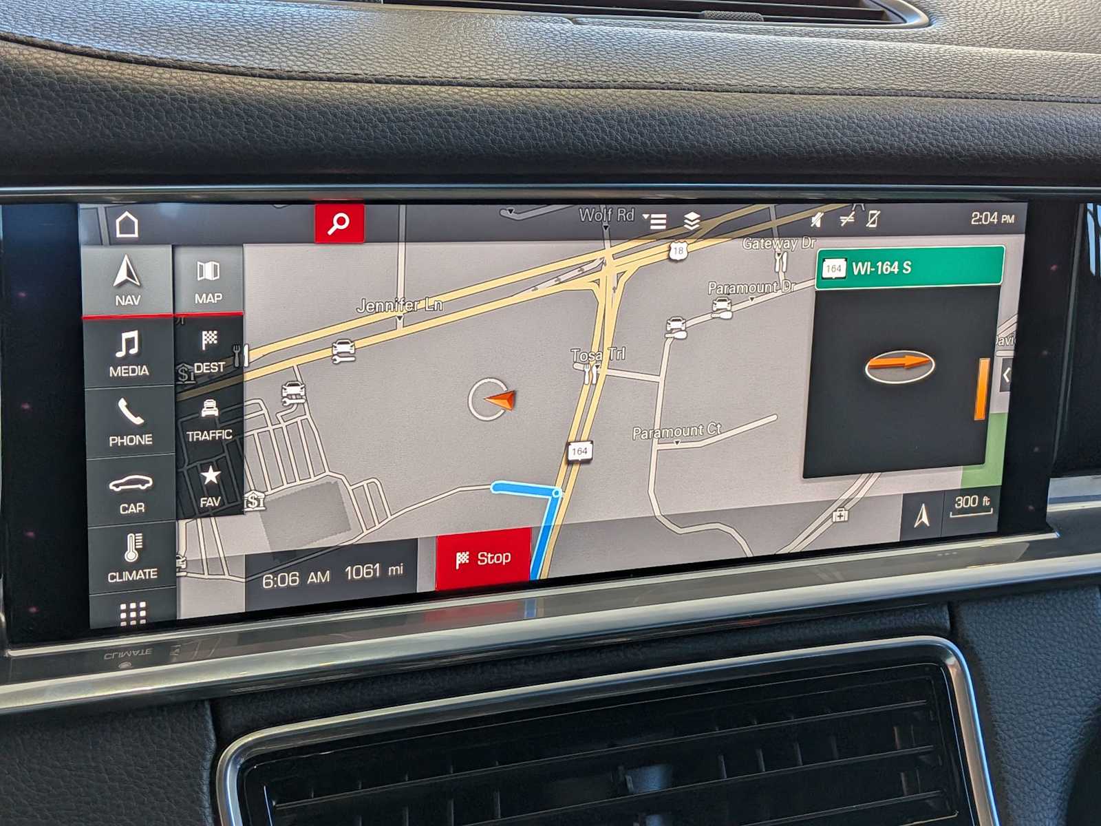 Thumbnail: 2017 Porsche Panamera - 30