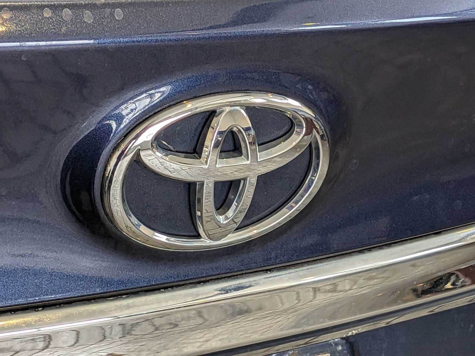 Thumbnail: 2018 Toyota Avalon - 10