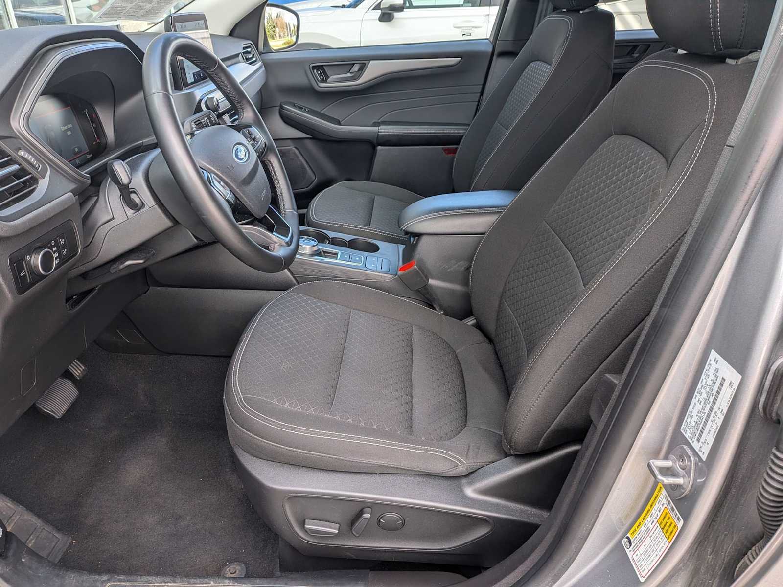 Thumbnail: 2023 Ford Escape - 15