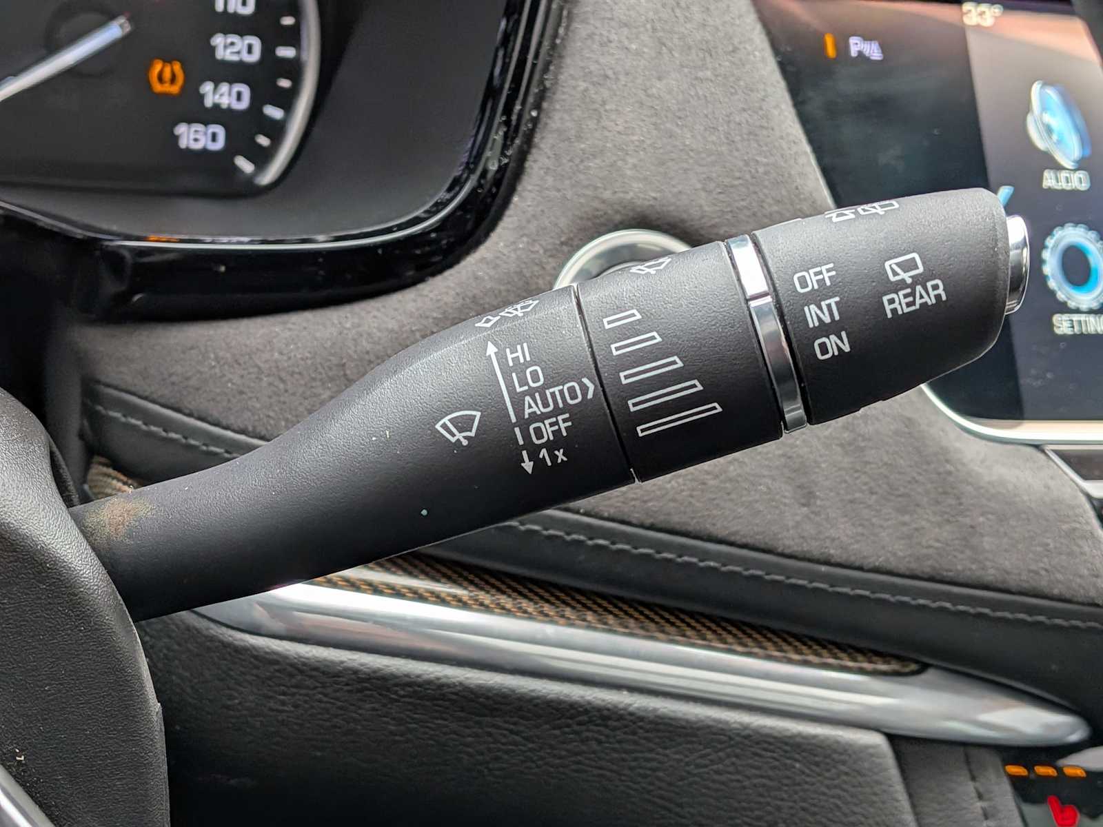 Thumbnail: 2017 Cadillac XT5 - 26