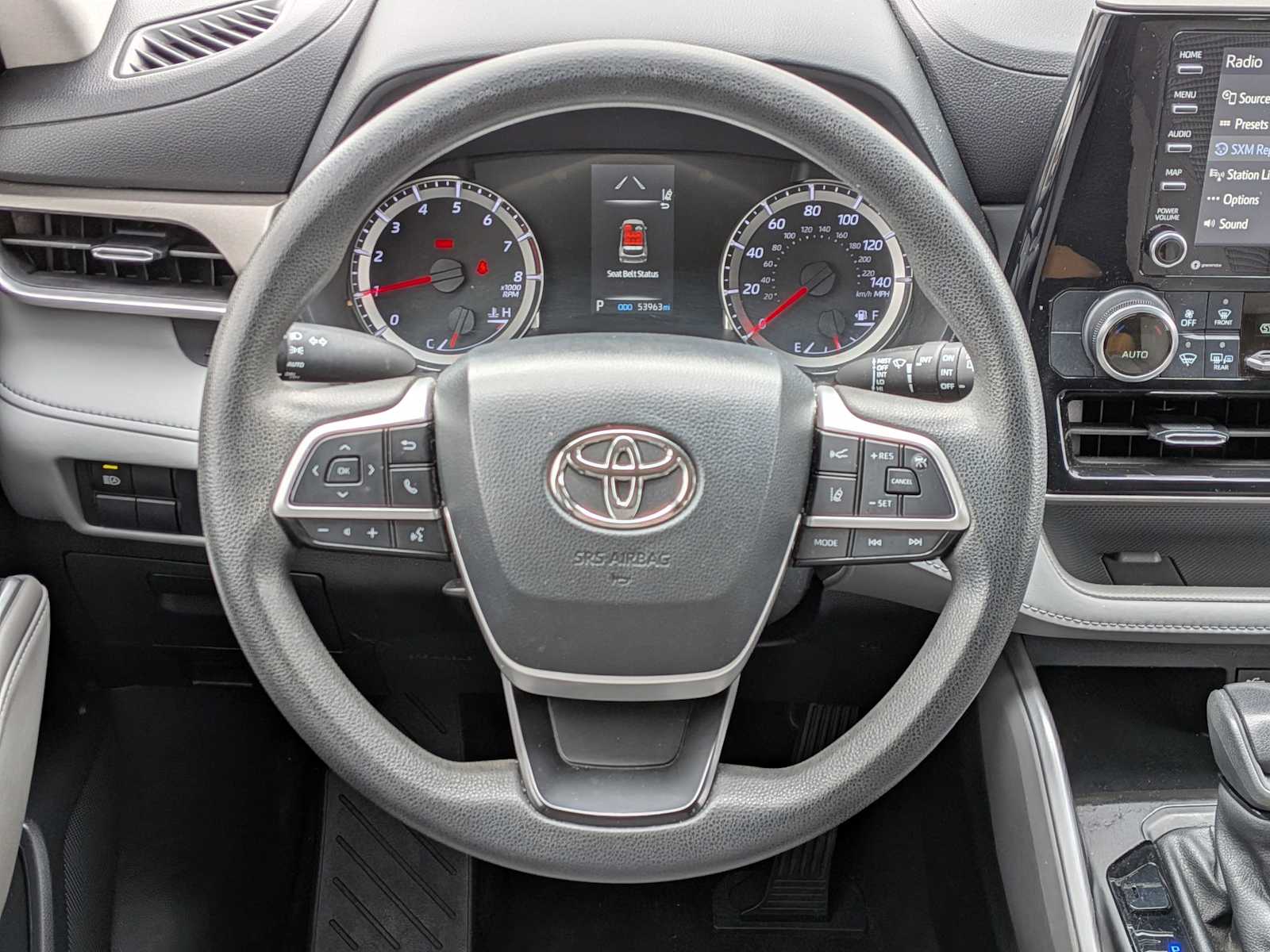 Thumbnail: 2022 Toyota Highlander - 21