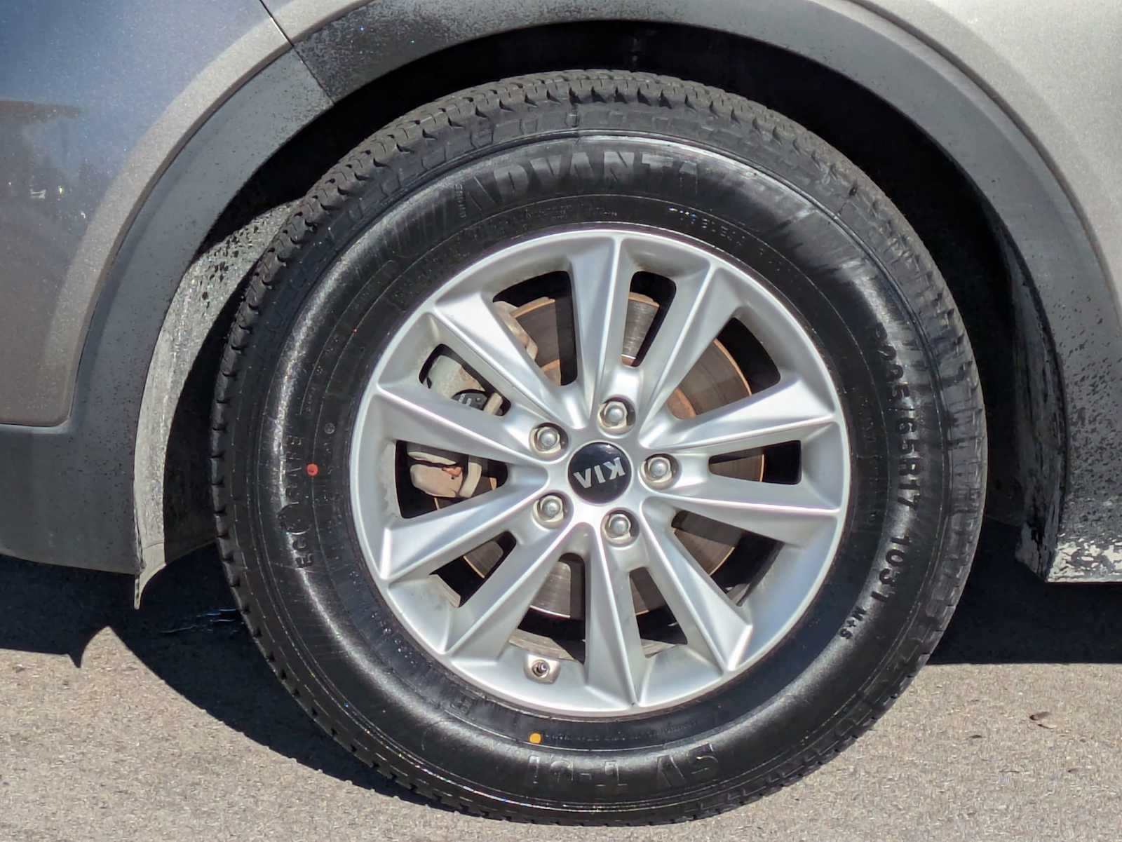 Thumbnail: 2019 Kia Sorento - 12