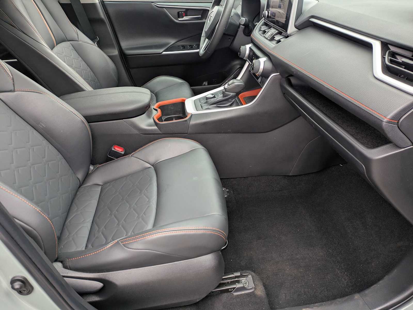 Thumbnail: 2023 Toyota RAV4 - 22