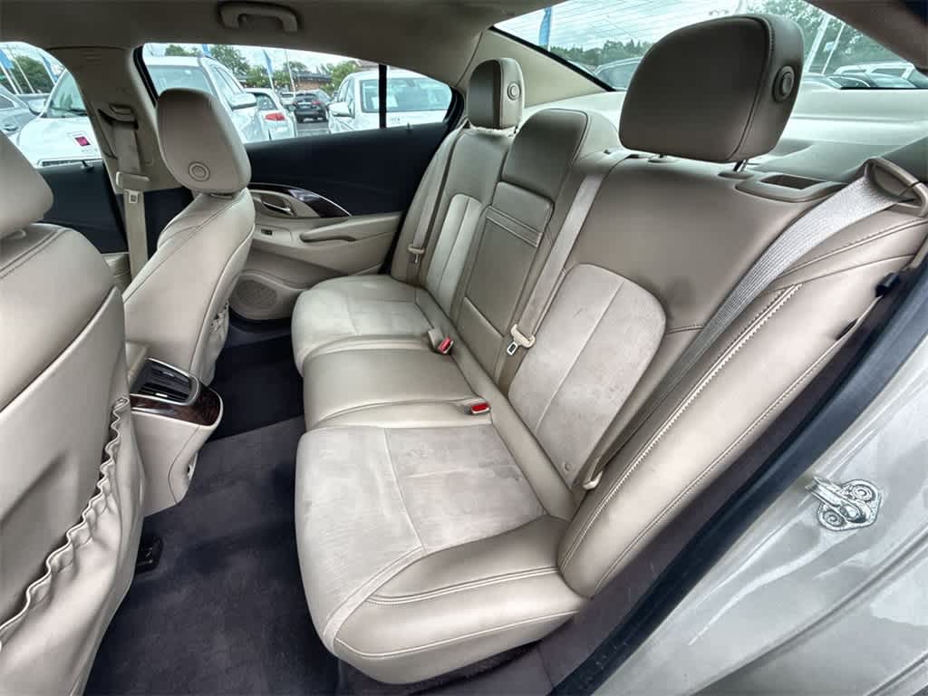Thumbnail: 2016 Buick LaCrosse - 18
