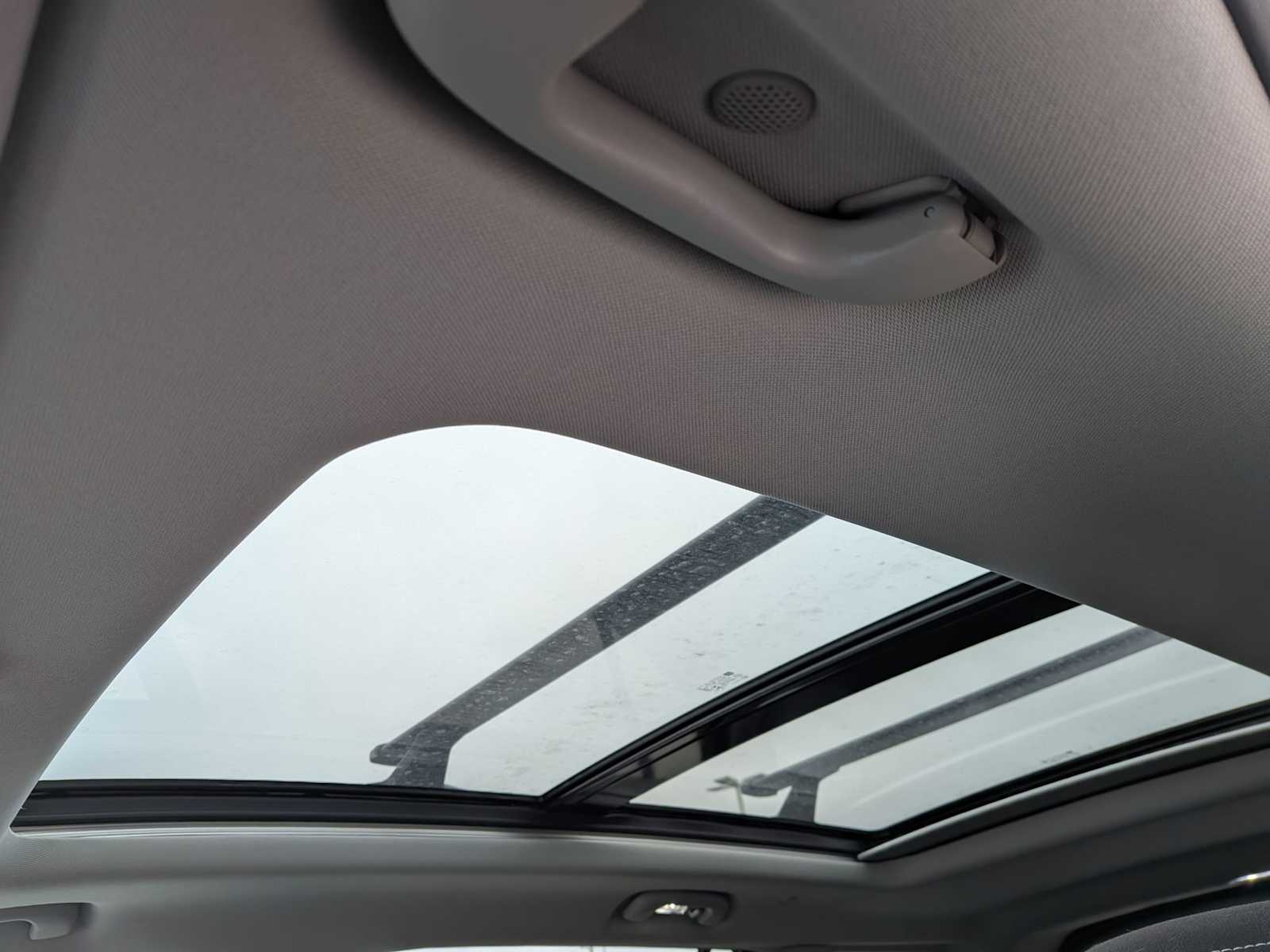 Thumbnail: 2023 GMC Terrain - 15