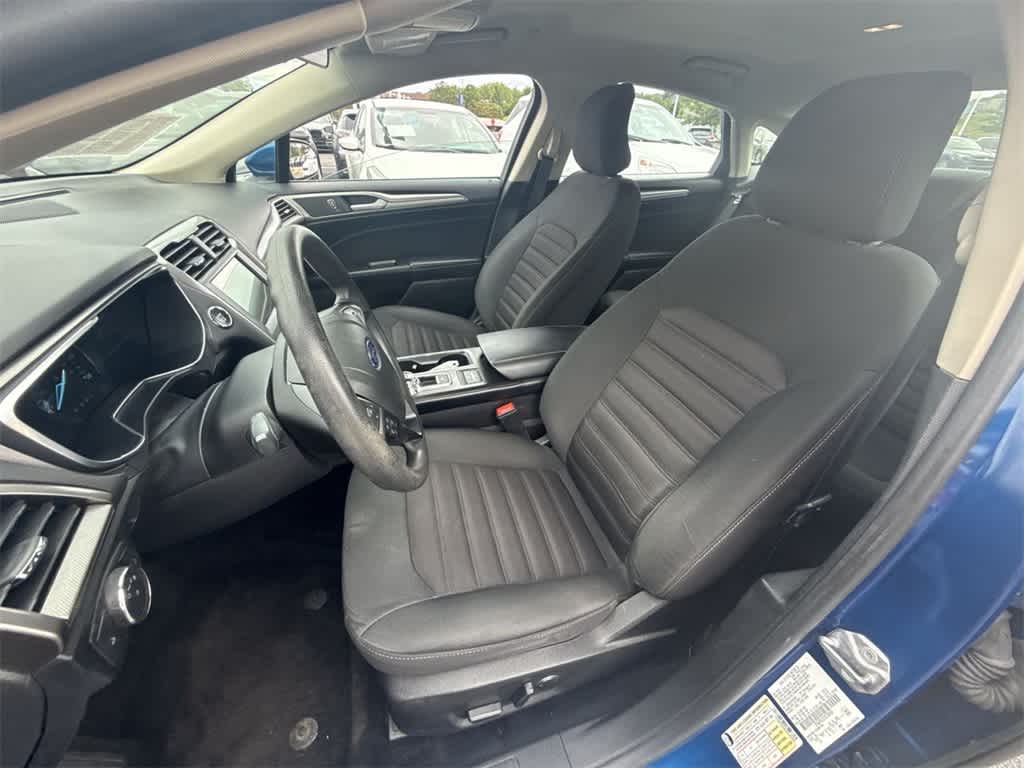 Thumbnail: 2018 Ford Fusion - 15