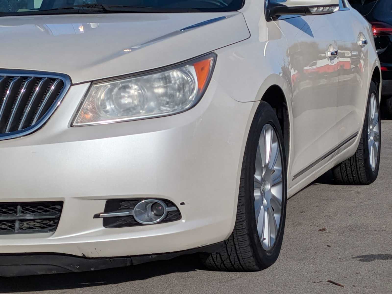 Thumbnail: 2013 Buick LaCrosse - 10