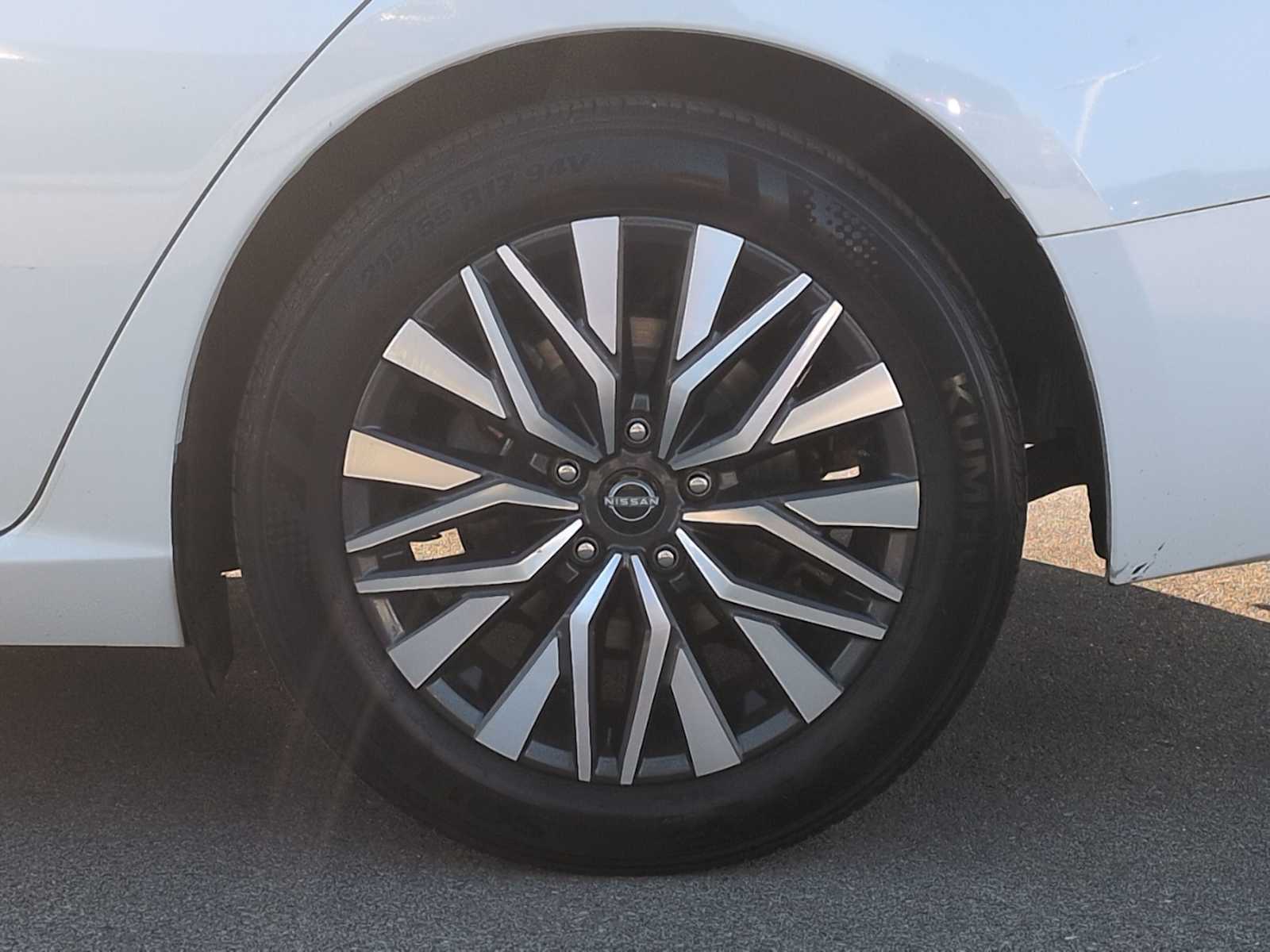 Thumbnail: 2025 Nissan Altima - 12