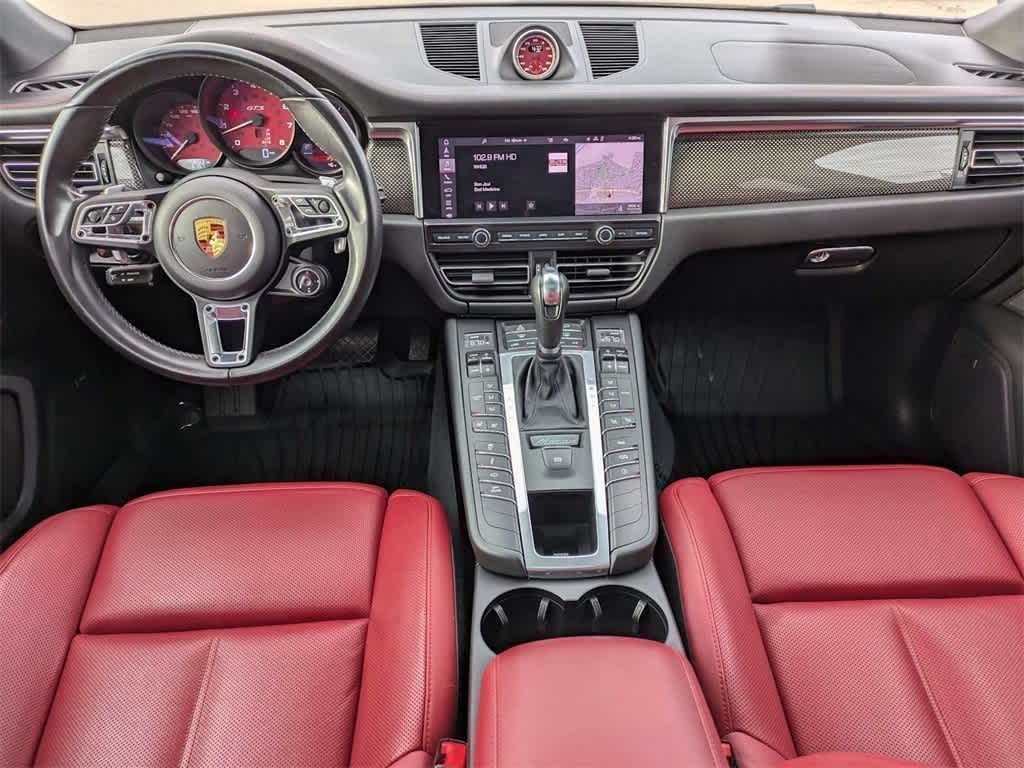 Thumbnail: 2021 Porsche Macan - 14