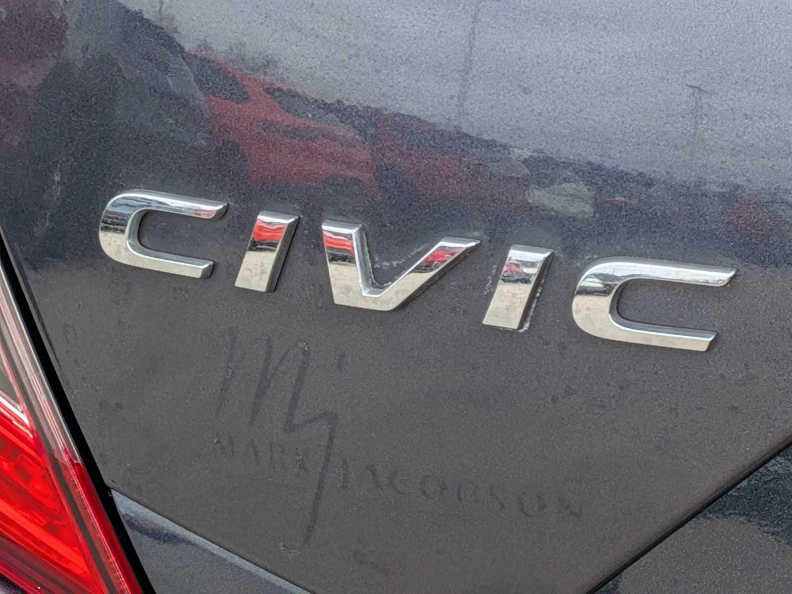 Thumbnail: 2016 Honda Civic - 12