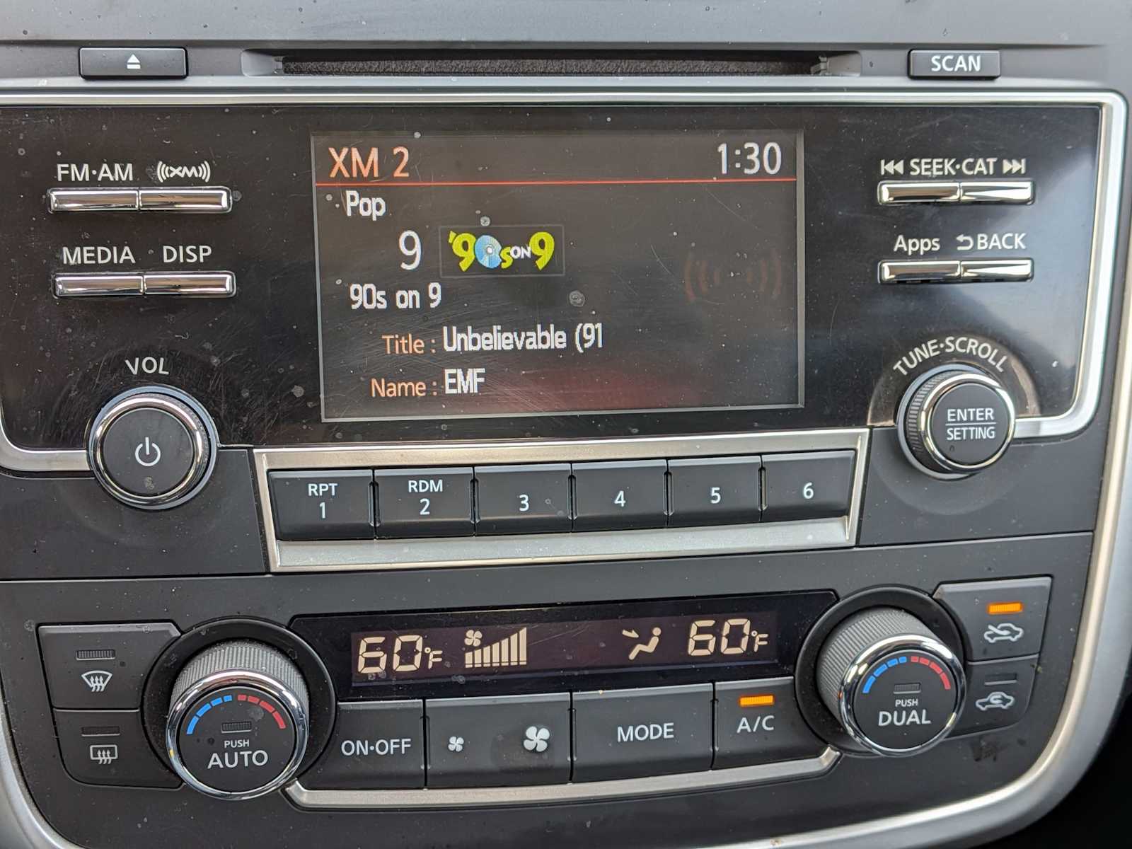 Thumbnail: 2016 Nissan Altima - 27