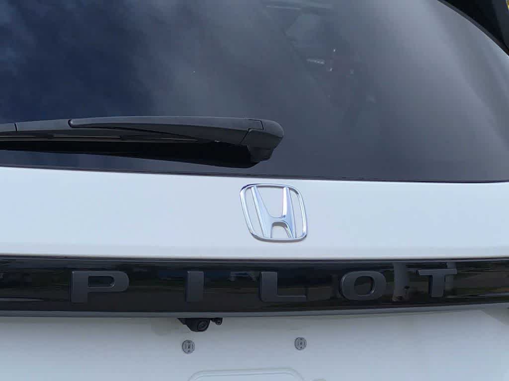 Thumbnail: 2025 Honda Pilot - 14