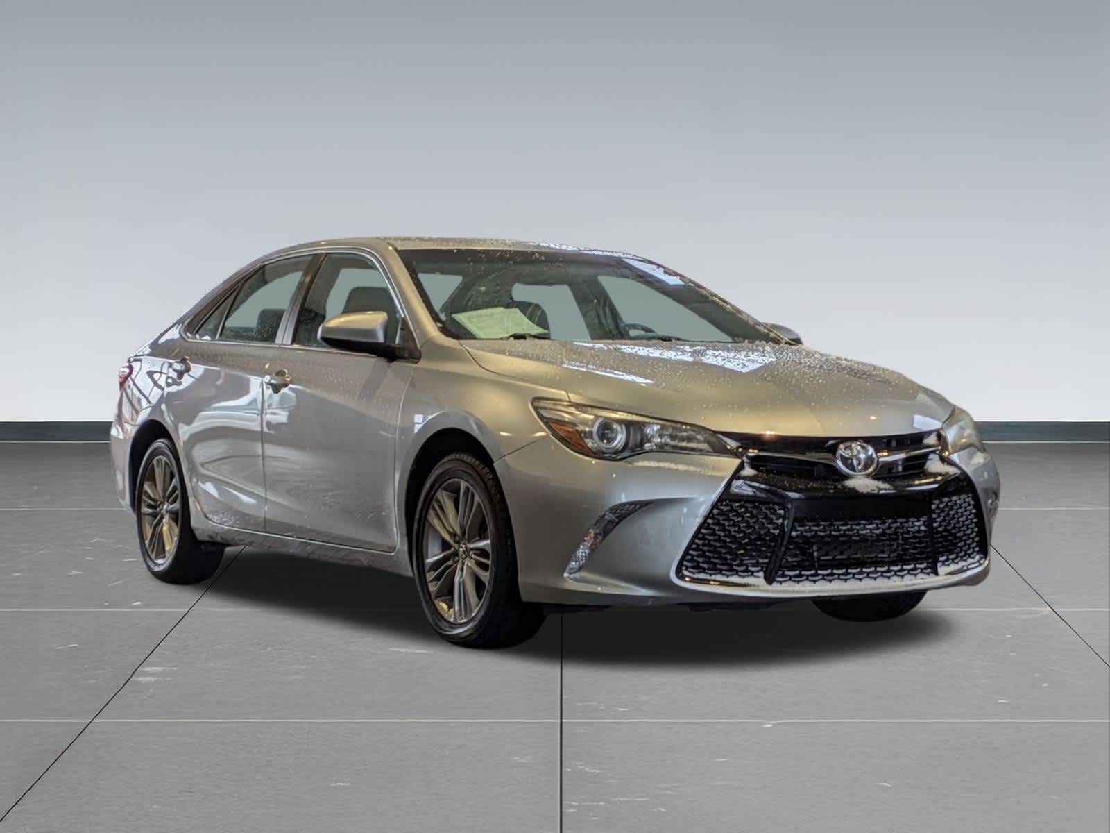 Thumbnail: 2017 Toyota Camry - 8