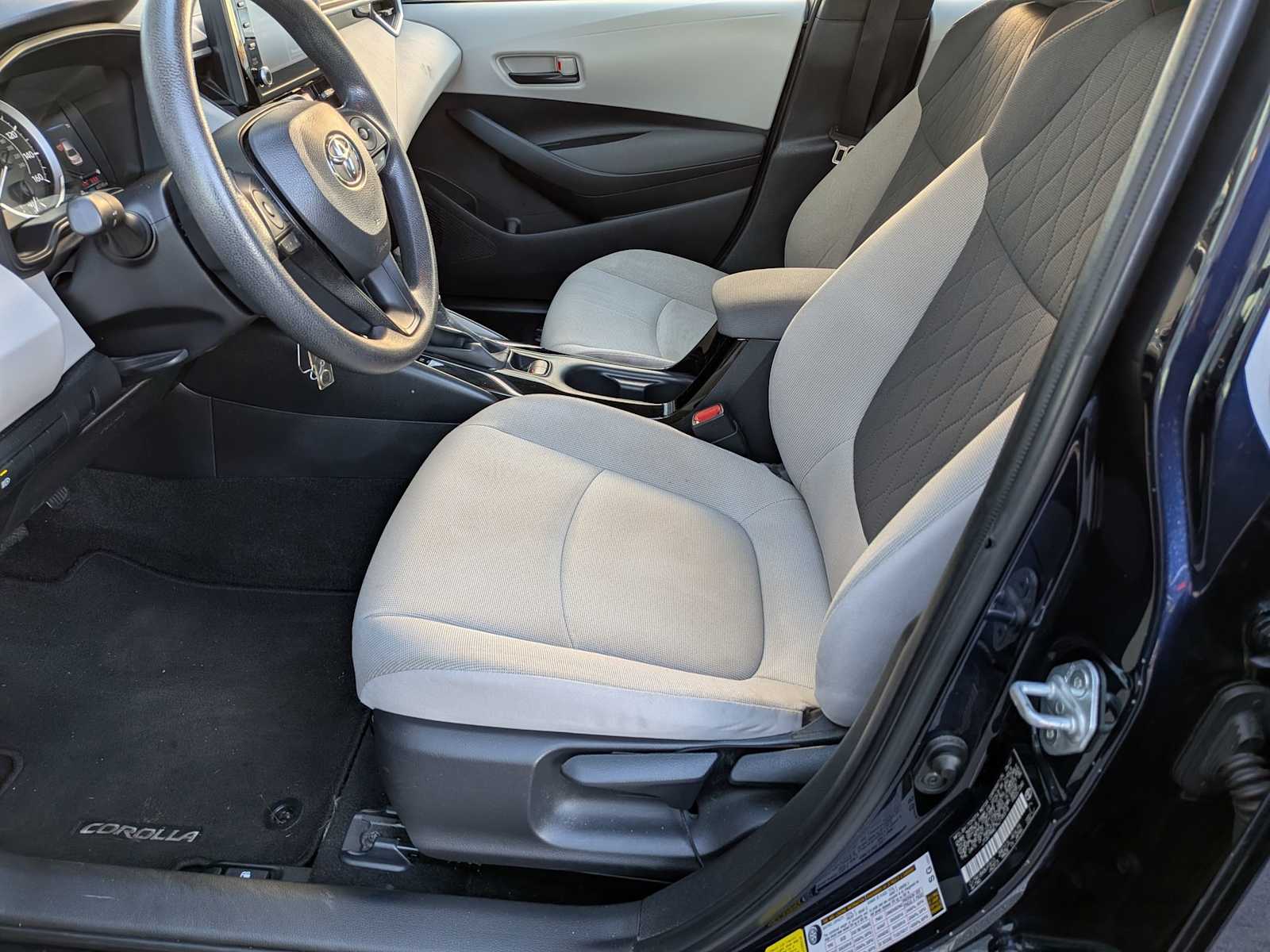 Thumbnail: 2022 Toyota Corolla - 15