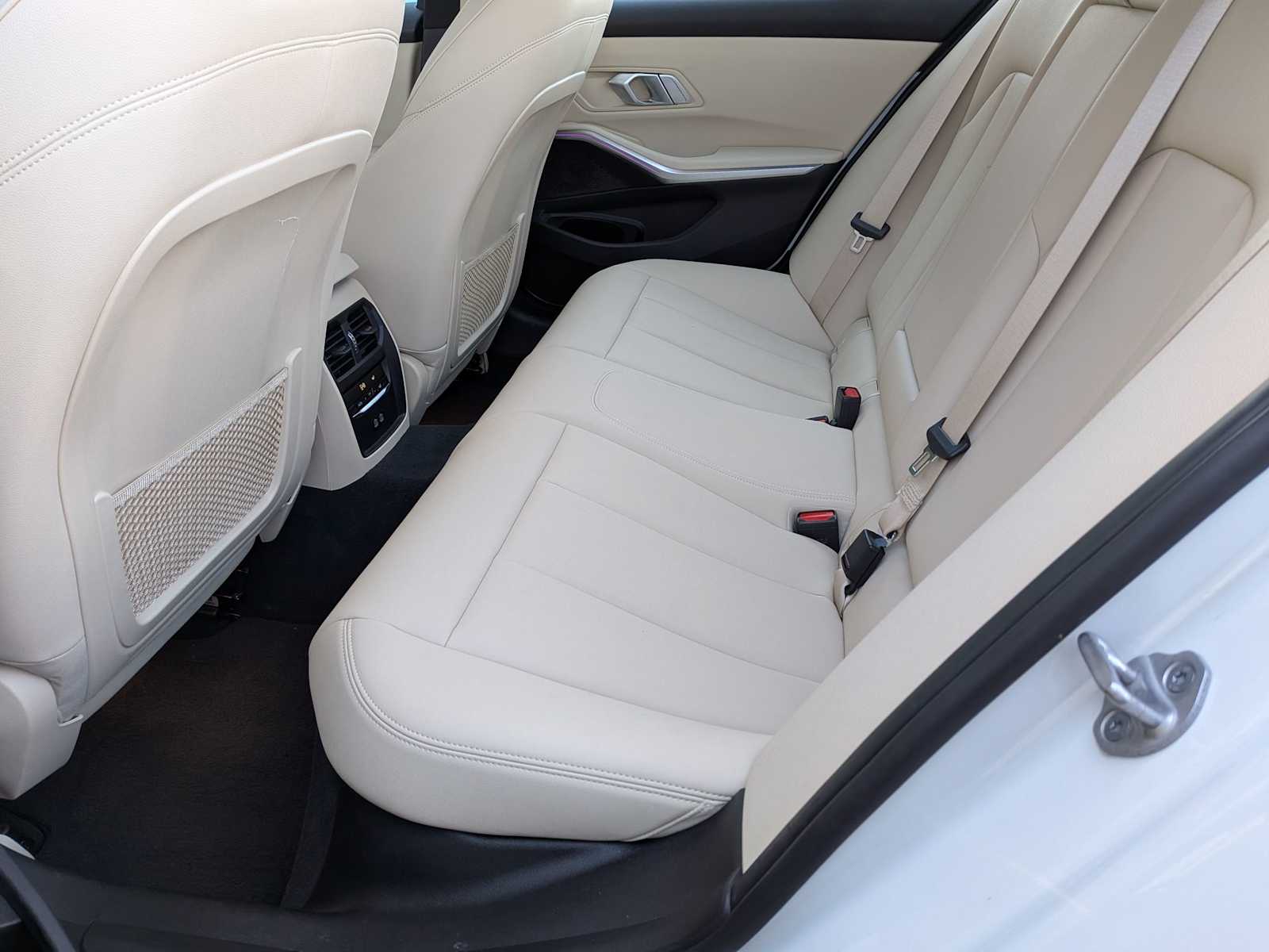 Thumbnail: 2021 BMW 3 Series - 18